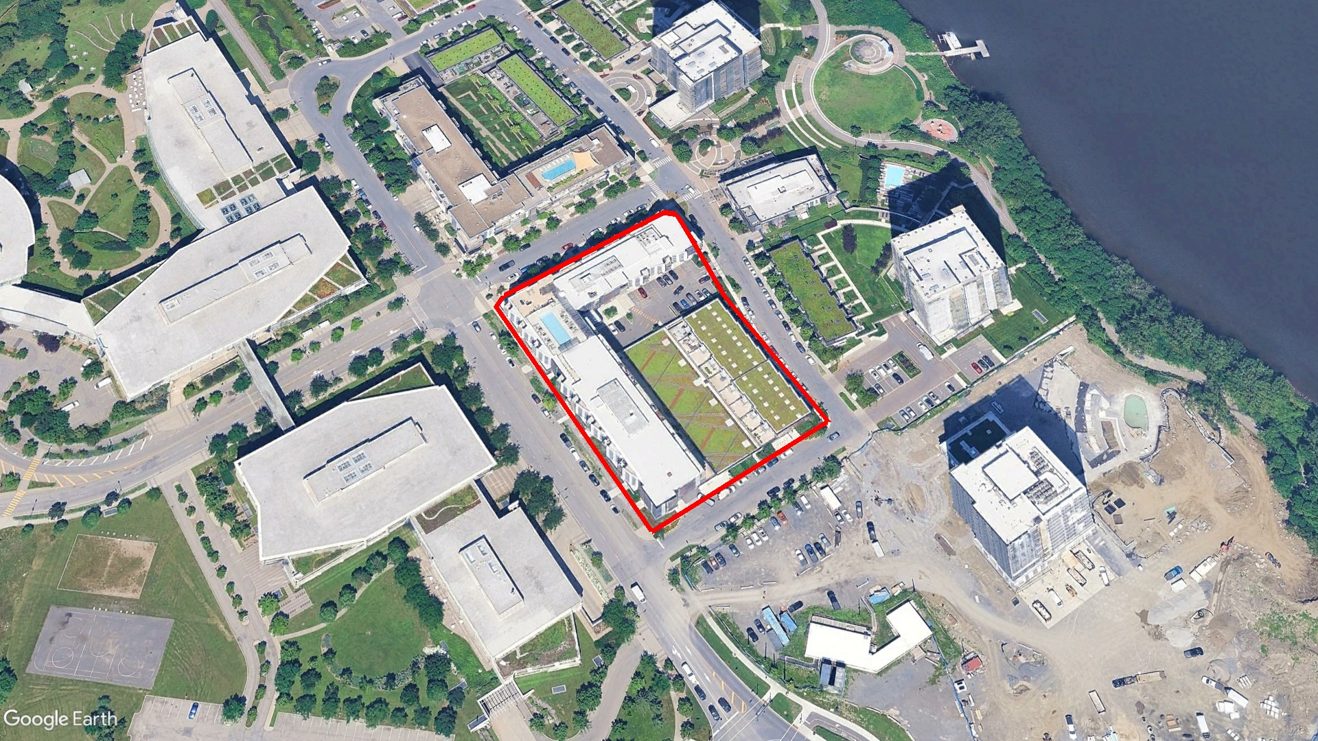 Tax Sale Montreal, Quebec - 052850-73