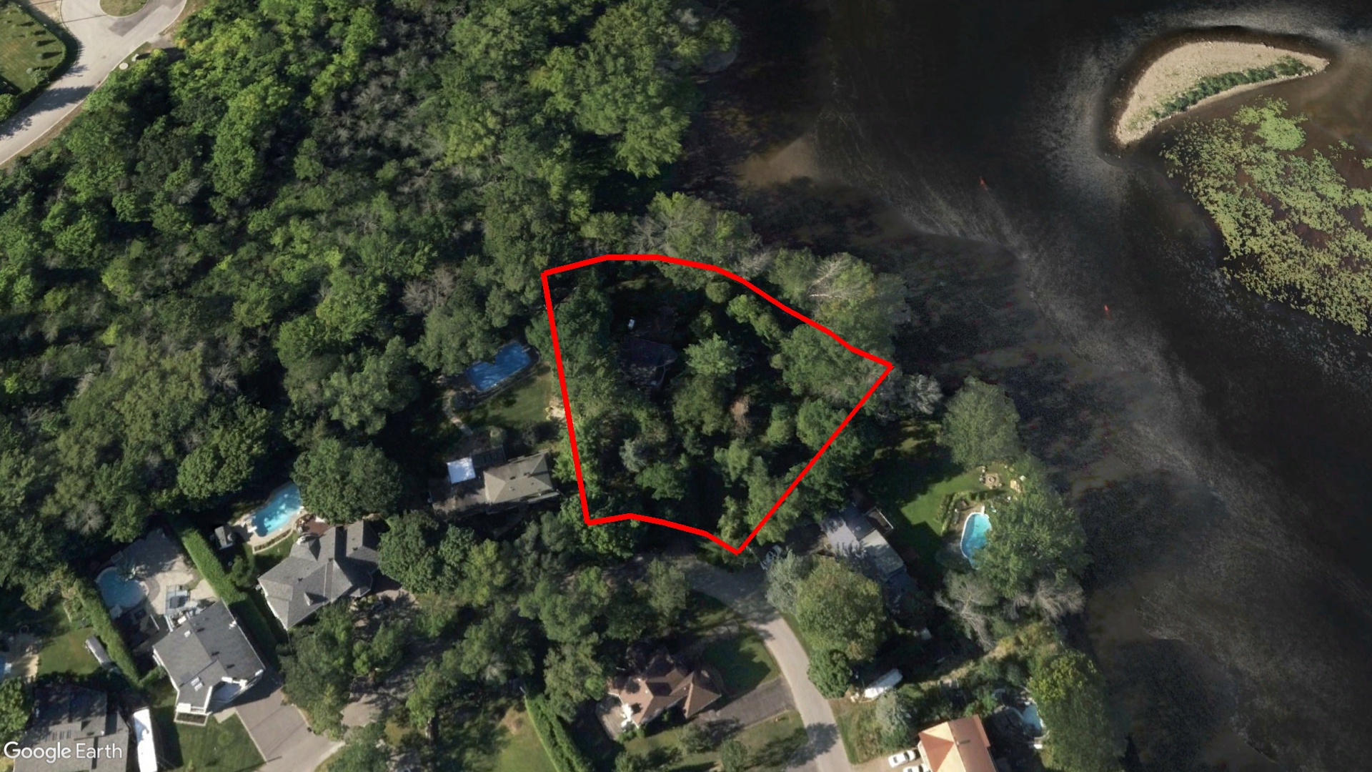 Tax Sale Montreal, Quebec - 040537-87