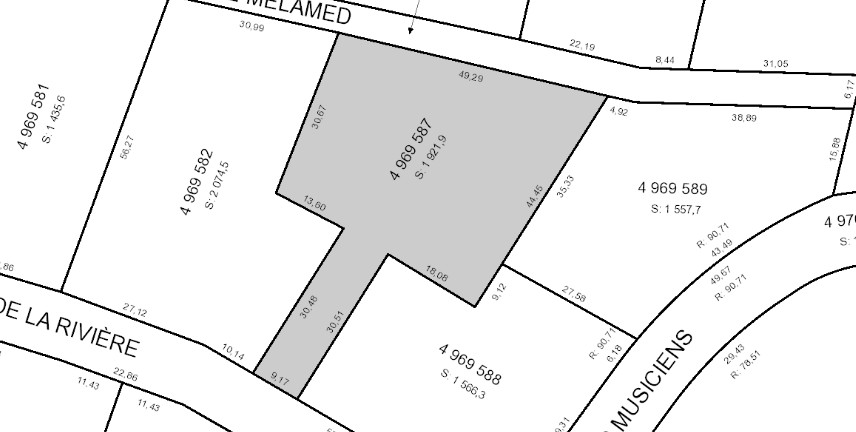 Tax Sale Des Laurentides, Quebec - 5296-36-0478