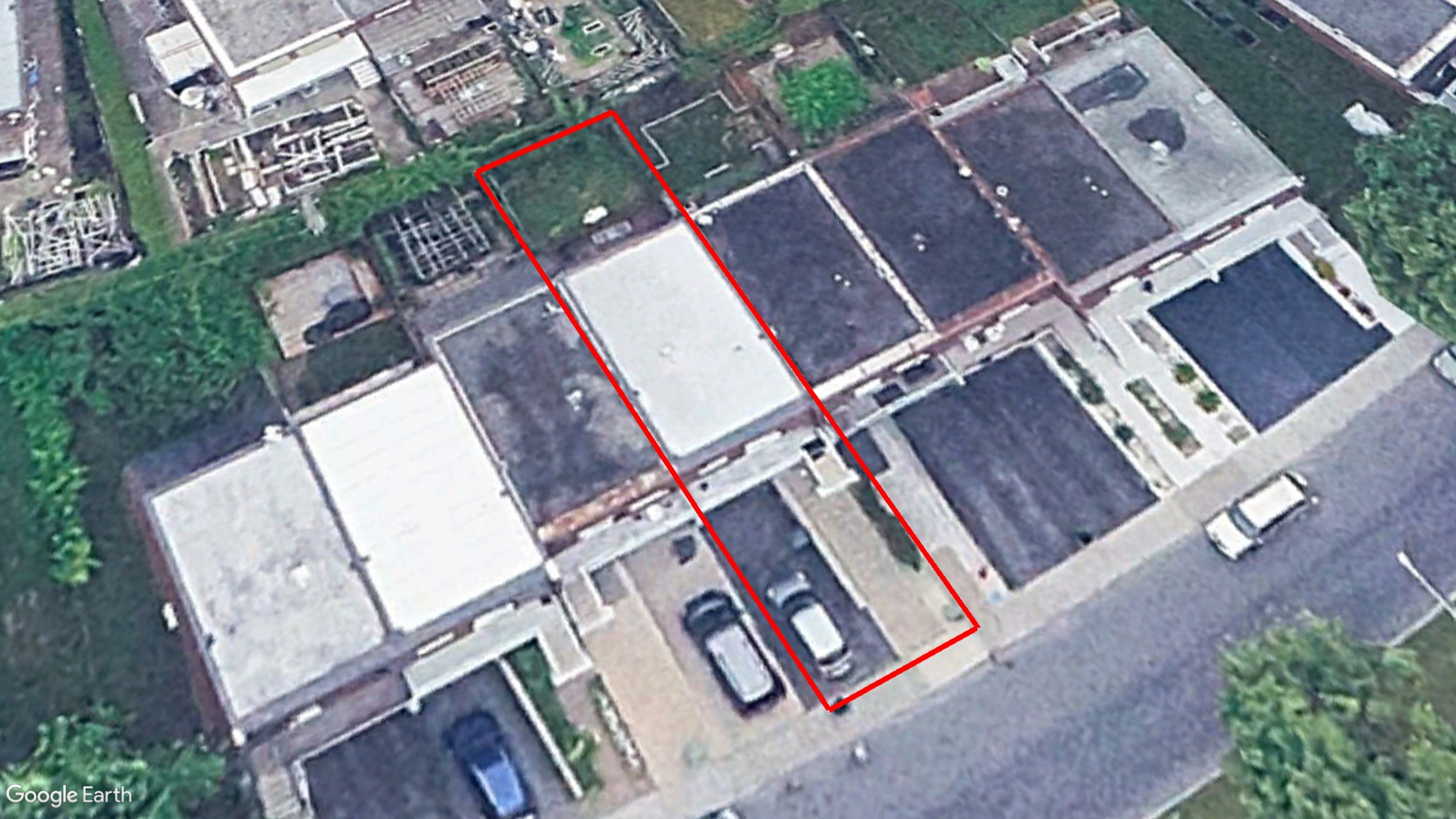 Tax Sale Montreal, Quebec - 041007-56