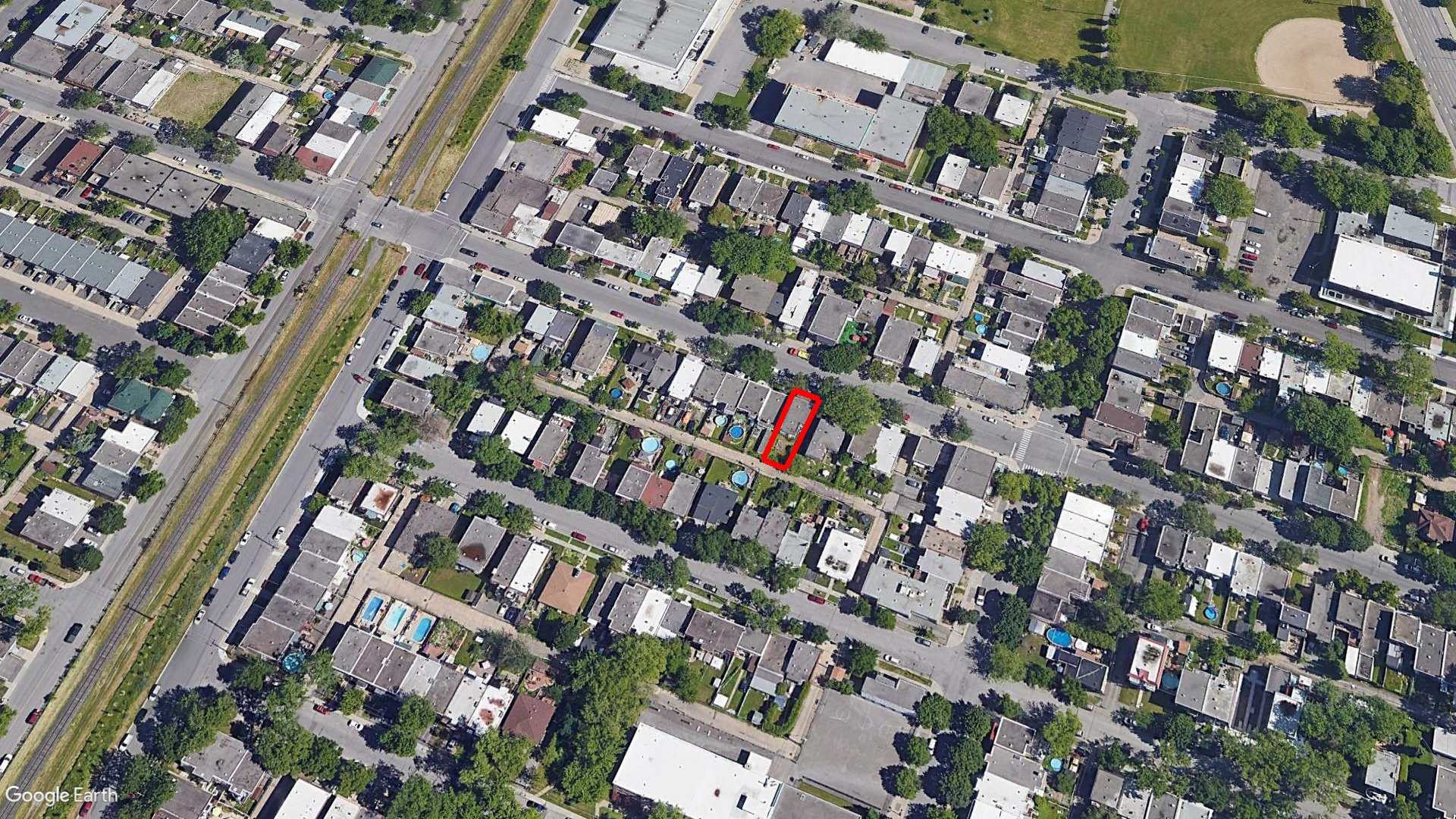 Tax Sale Montreal, Quebec - 371114-00