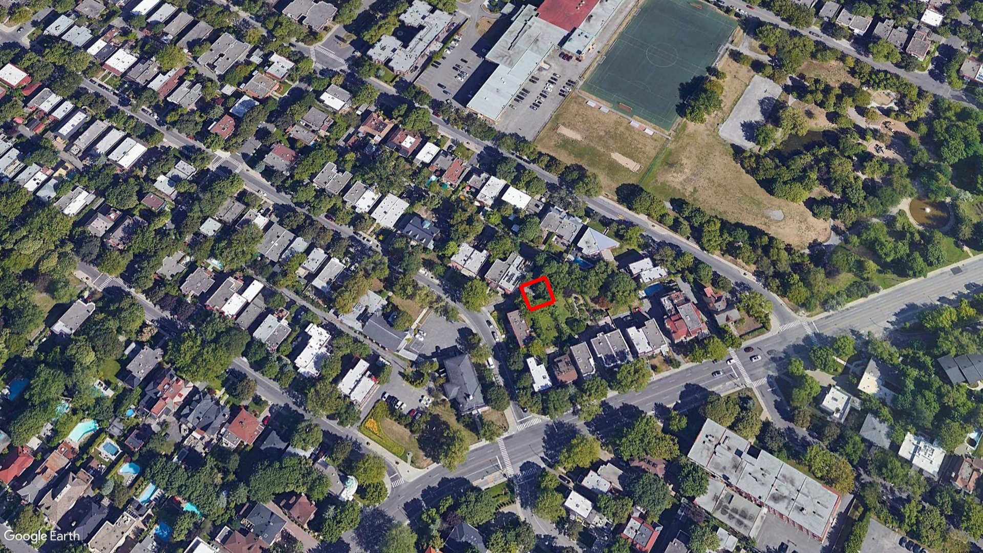 Tax Sale Montreal, Quebec - 030368-63