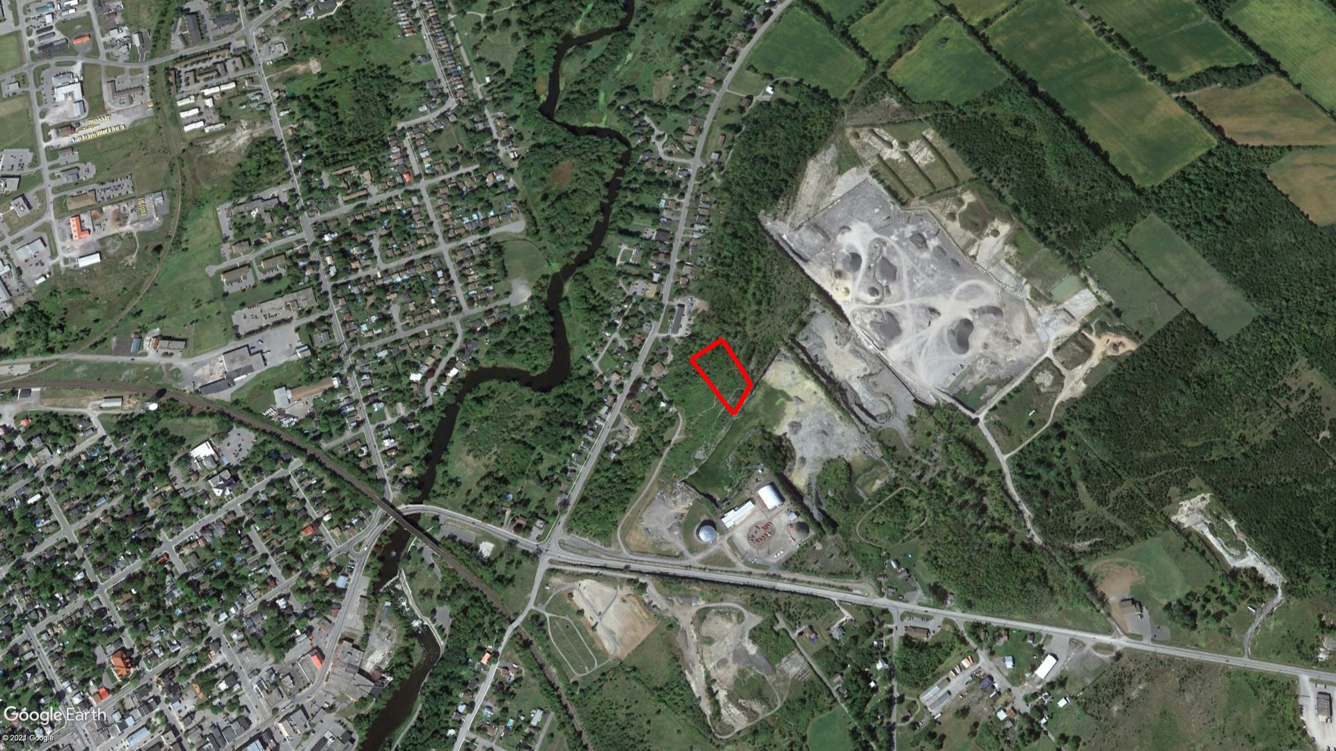 Tax Sale Greater Napanee, Ontario - 11 21 050 020 04000 0000