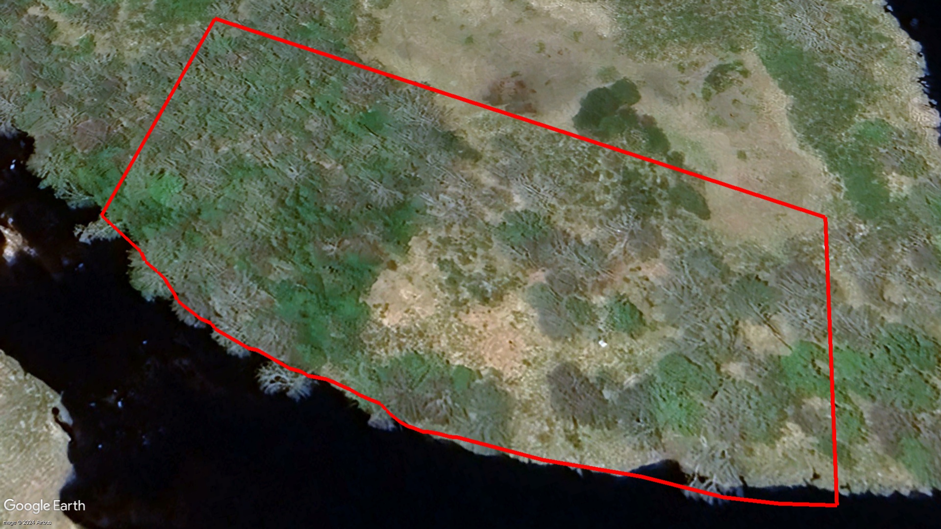 Tax Sale Chester, Nova Scotia - 02294931