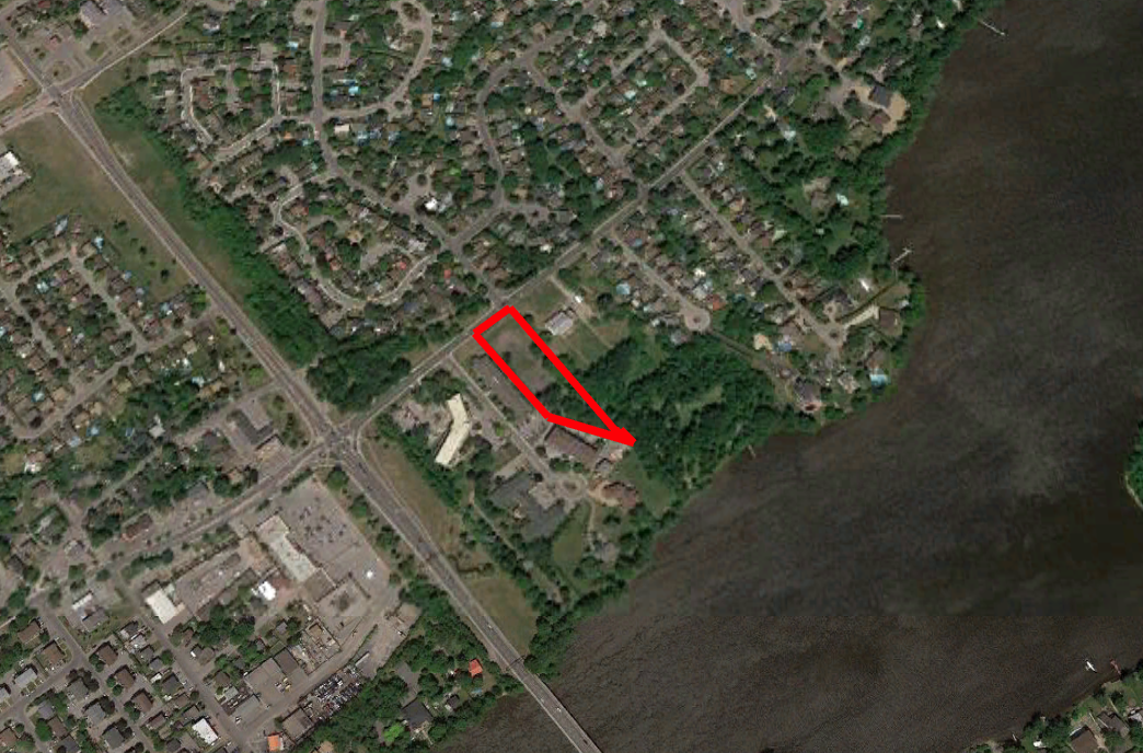 Tax Sale Montreal, Quebec - 041229-59