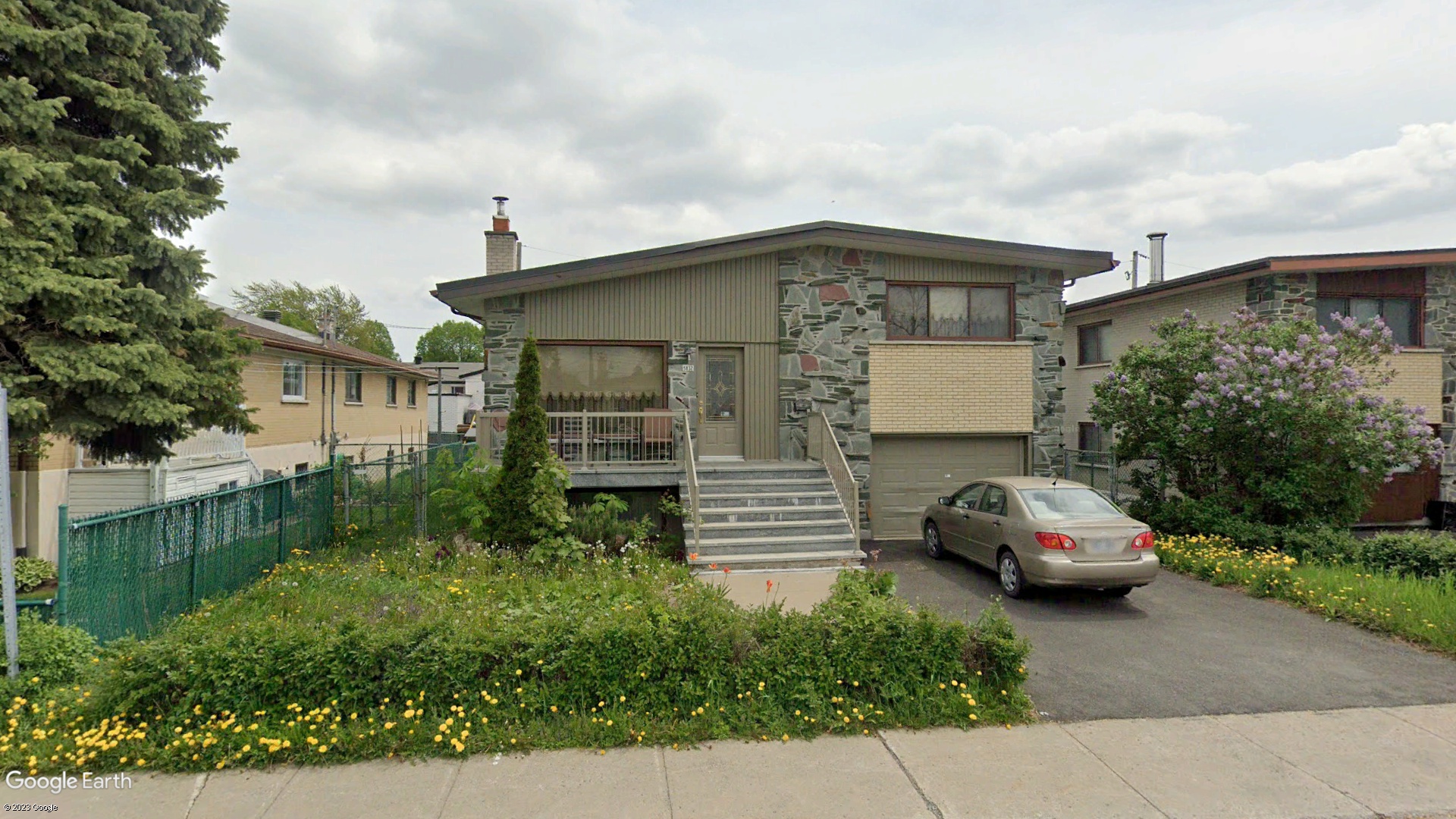 Tax Sale Montreal, Quebec - 020872-15