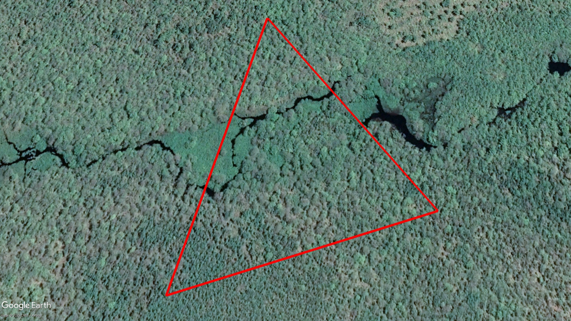 Tax Sale Queens, Nova Scotia - 10015316