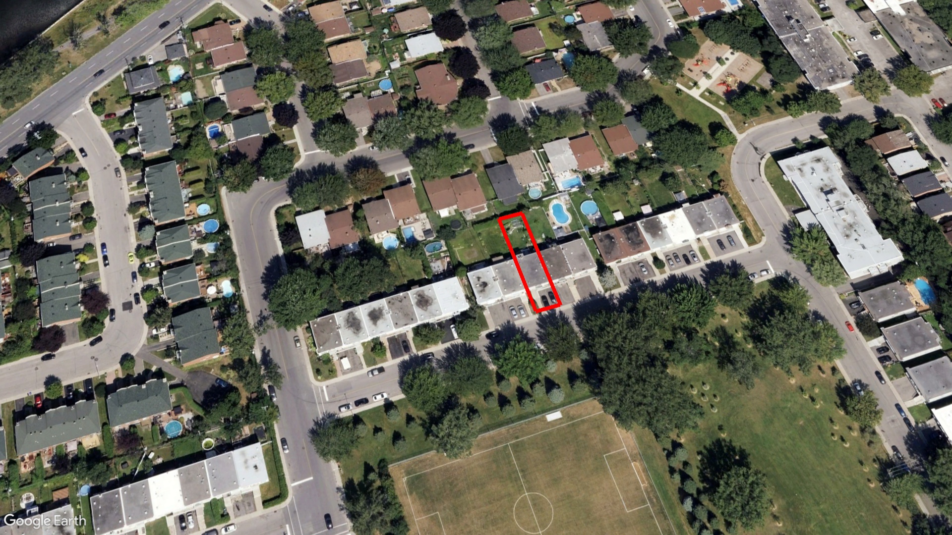 Tax Sale Montreal, Quebec - 040235-82