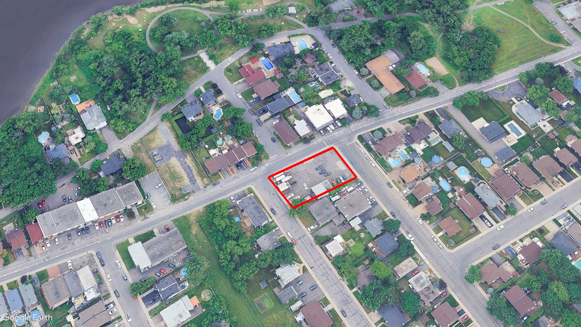 Tax Sale Montreal, Quebec - 891500-00