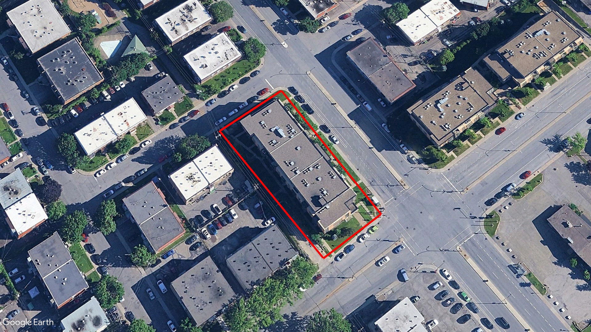 Tax Sale Montreal, Quebec - 052223-36