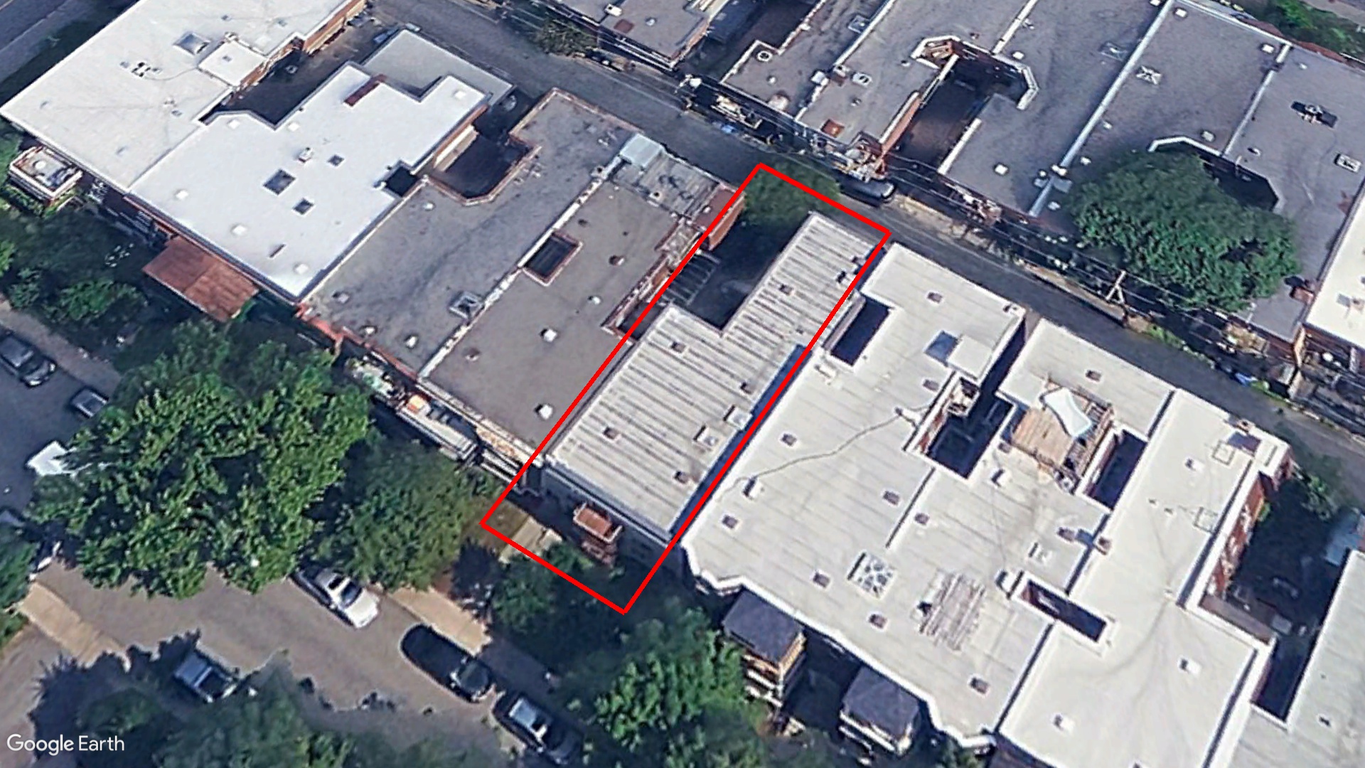 Tax Sale Montreal, Quebec - 031104-43 