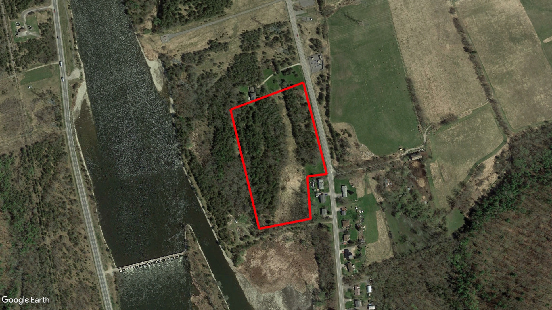 Tax Sale Quinte West, Ontario - 211-040-21201-0000