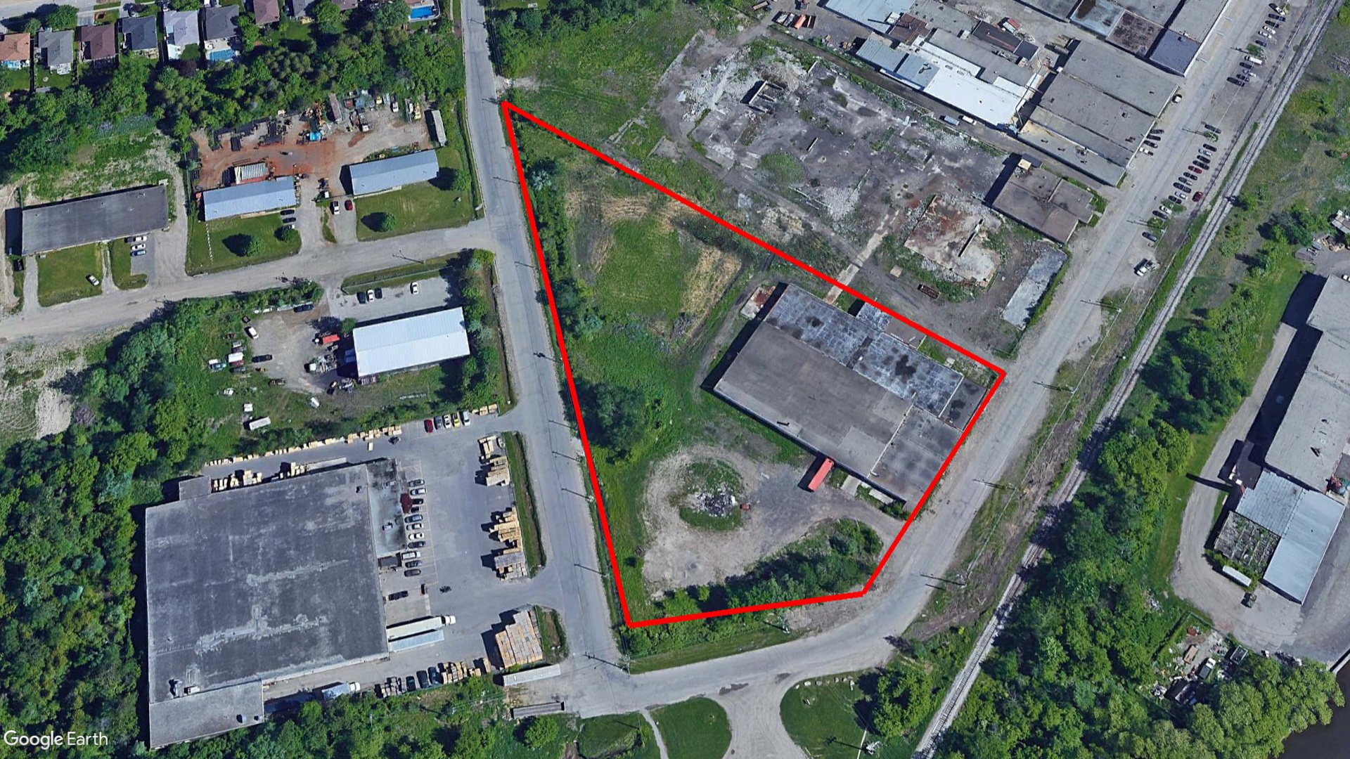 Tax Sale Cambridge, Ontario - 30 06 140 001 09800 0000