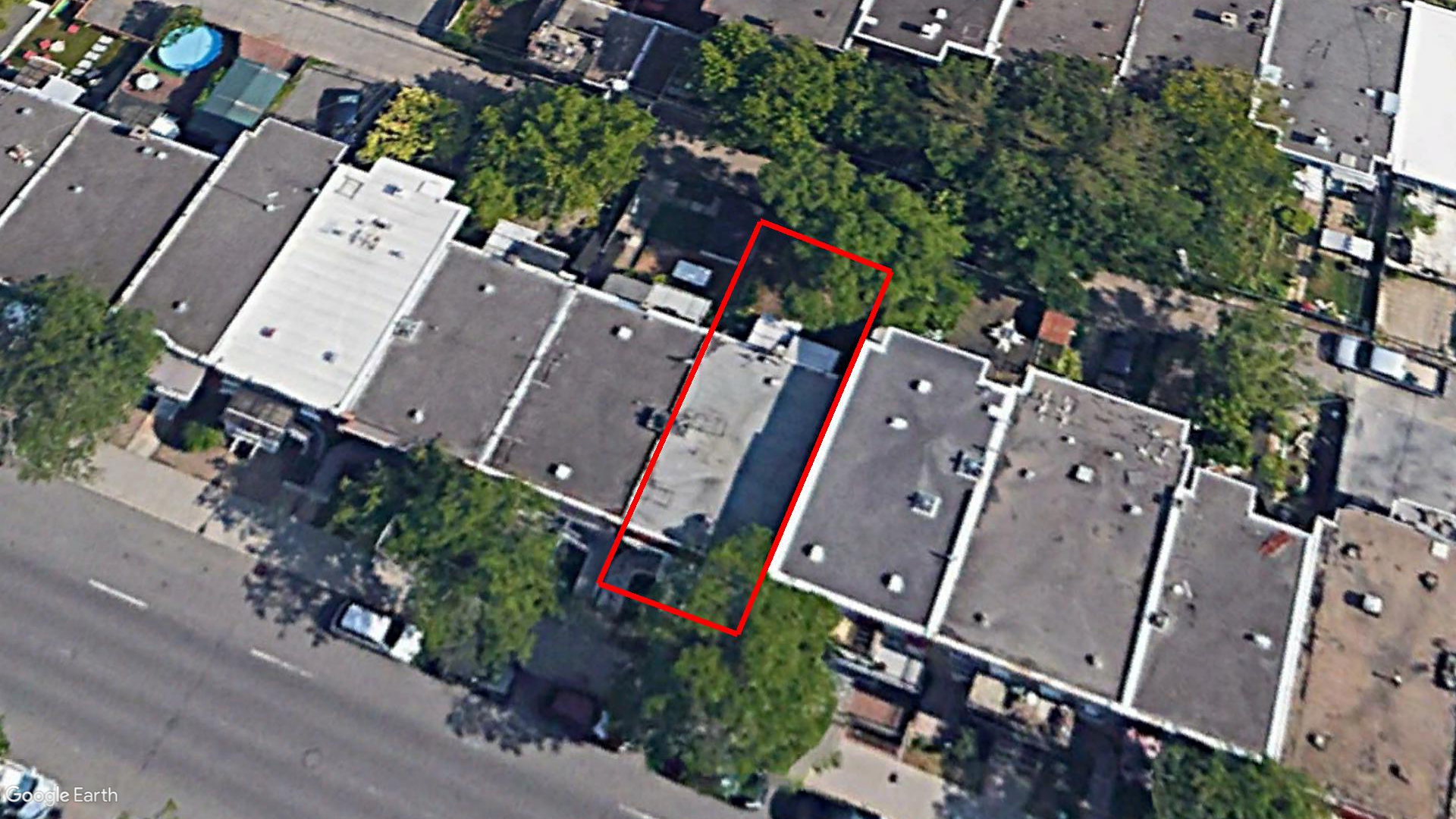 Tax Sale Montreal, Quebec - 693075-00