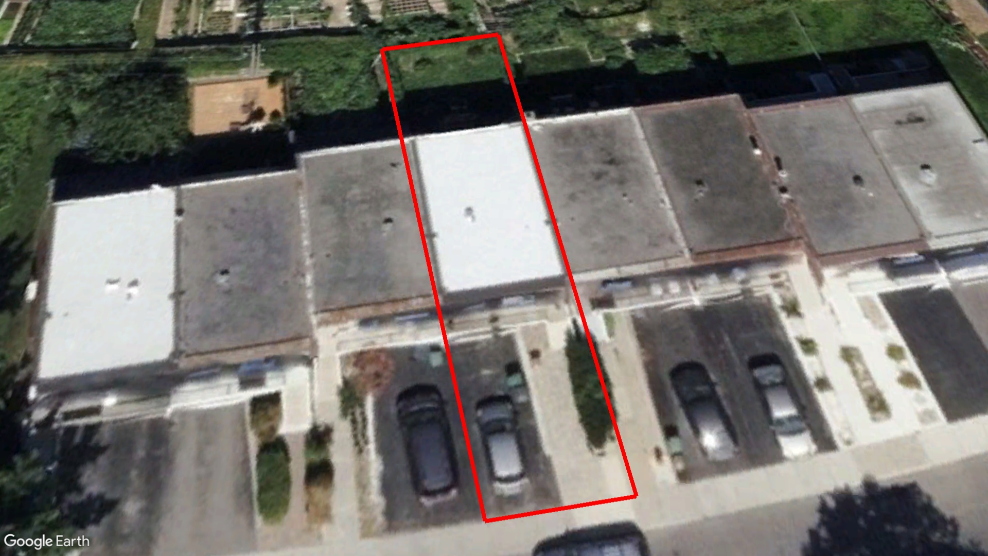 Tax Sale Montreal, Quebec - 041007-56