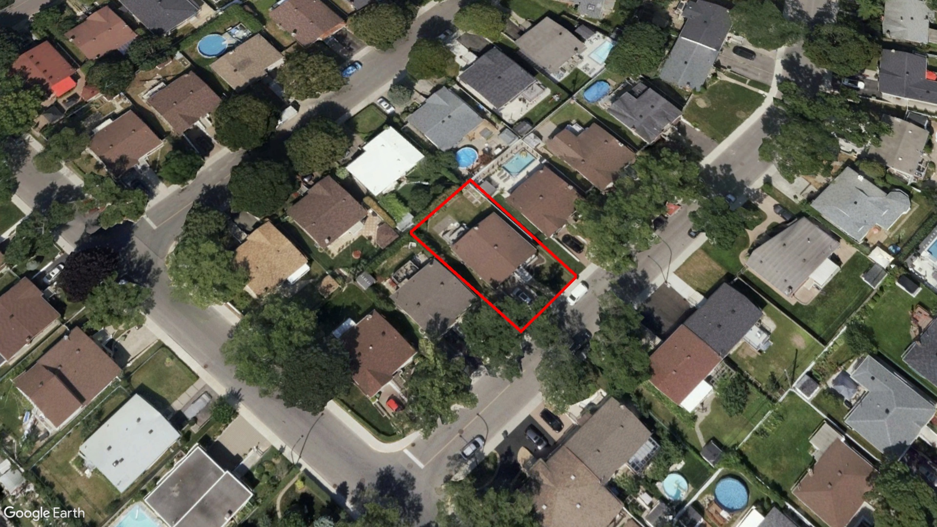 Tax Sale Montreal, Quebec - 020934-70