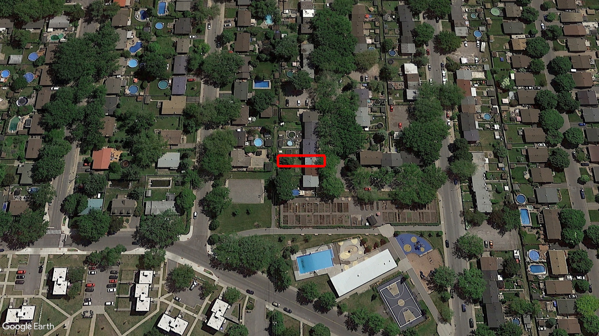 Tax Sale Montreal, Quebec - 802896-91