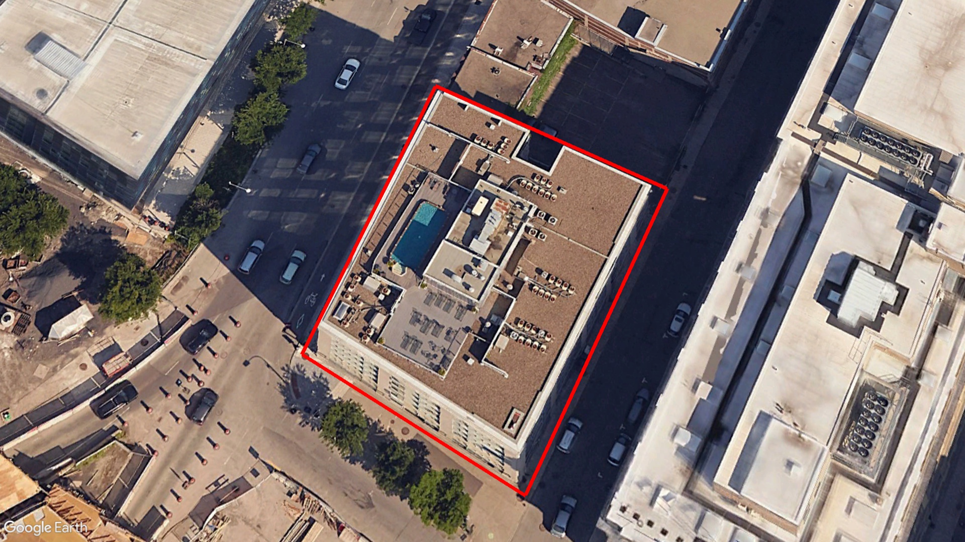 Tax Sale Montreal, Quebec - 110322-17