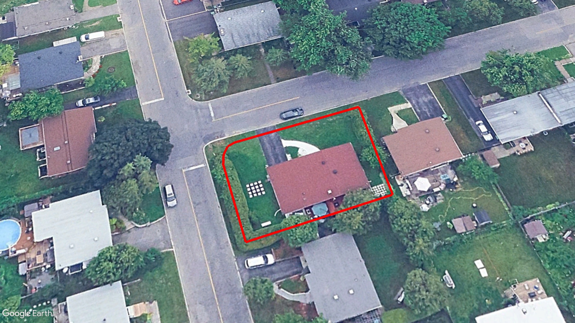 Tax Sale Montreal, Quebec - 040048-45