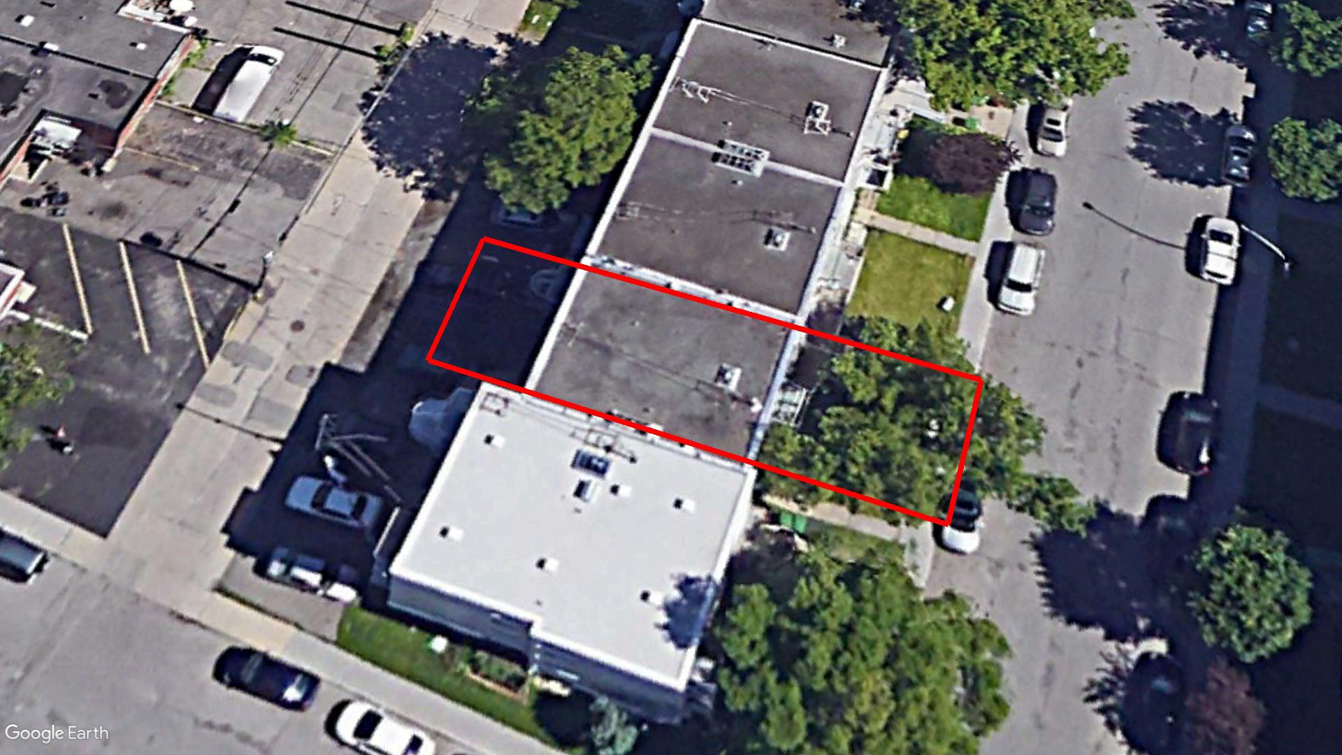 Tax Sale Montreal, Quebec - 383609-10