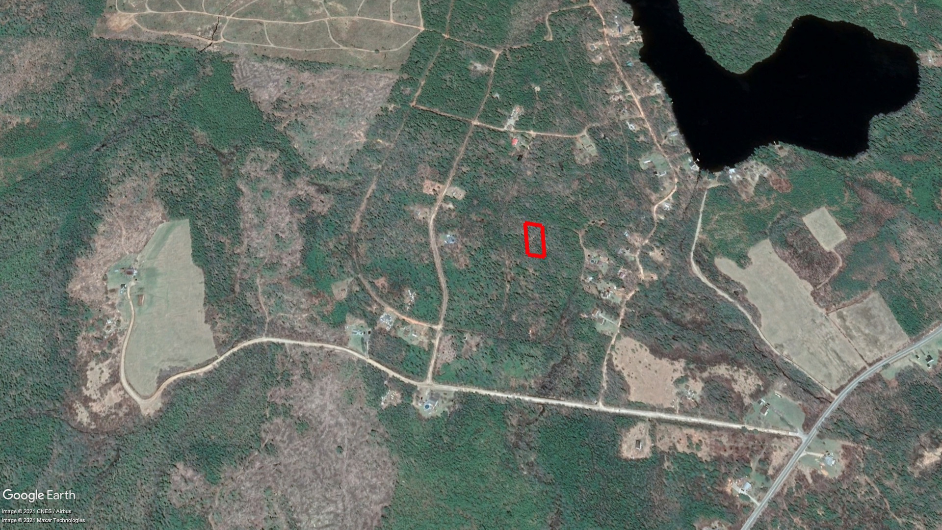 Tax Sale Chester, Nova Scotia - 03508951