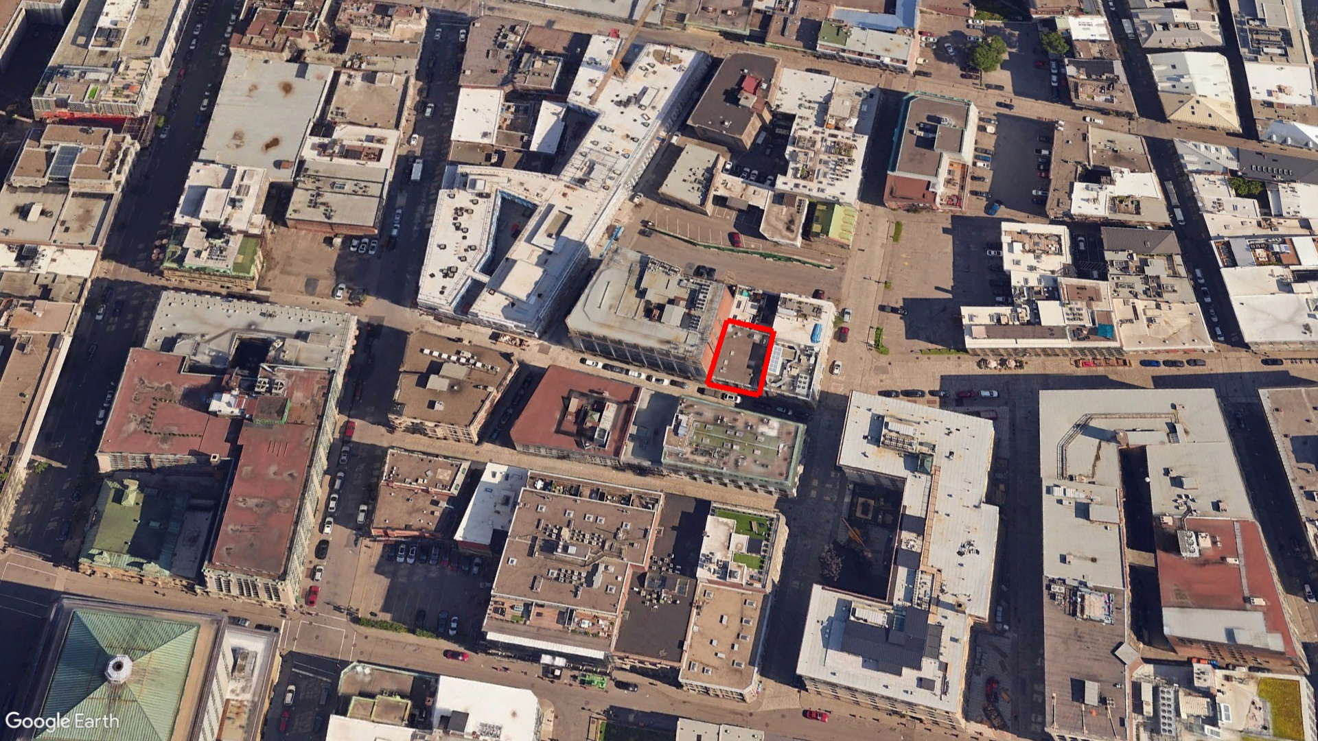 Tax Sale Montreal, Quebec - 140115-00