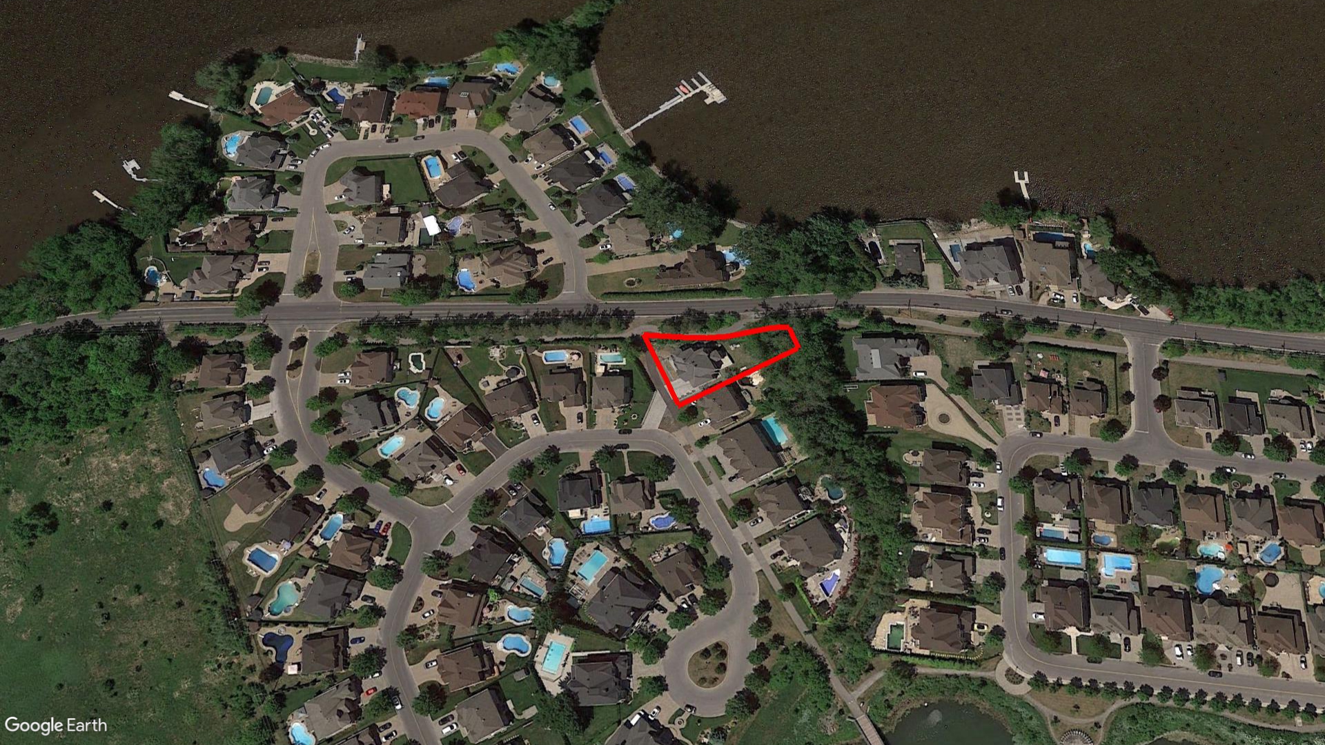 Tax Sale Montreal, Quebec - 050969-68