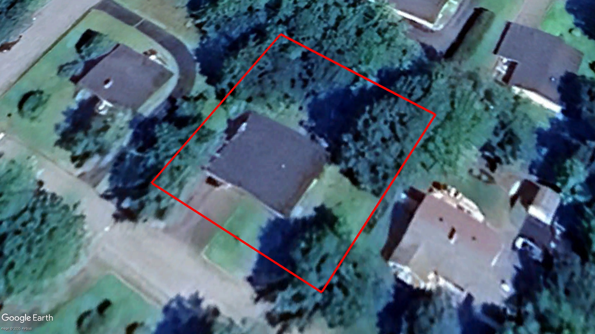 Tax Sale Bridgewater, Nova Scotia - 00306398