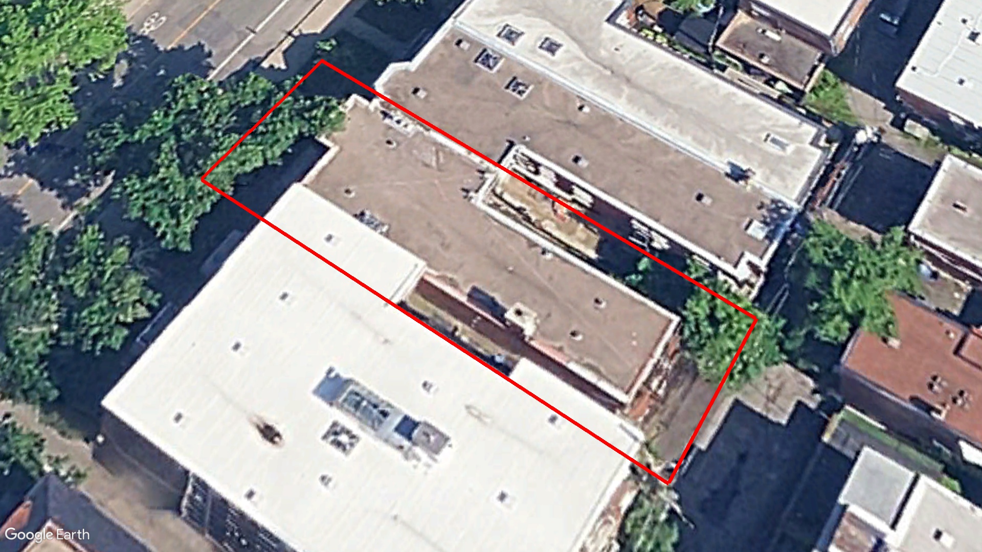 Tax Sale Montreal, Quebec - 031110-63 