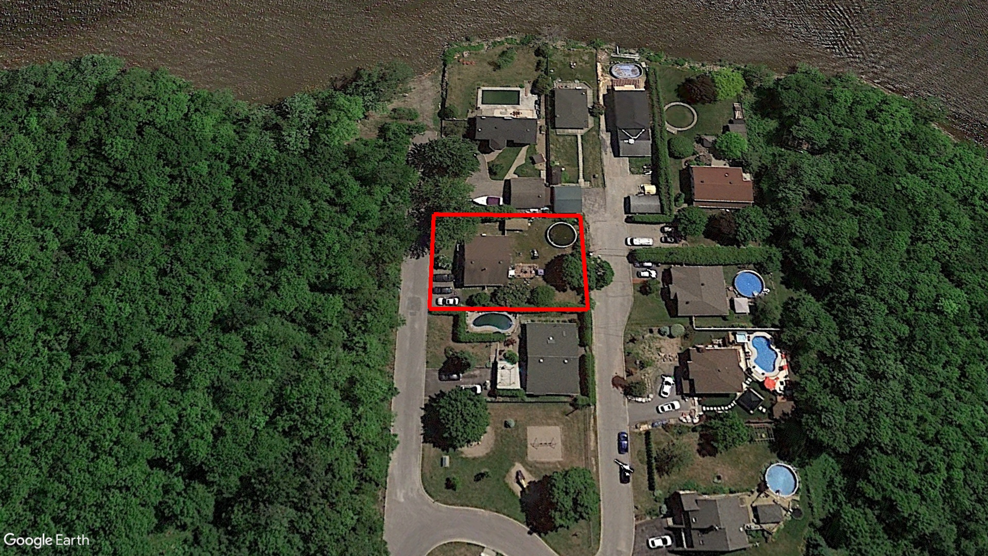 Tax Sale Montreal, Quebec - 040545-75