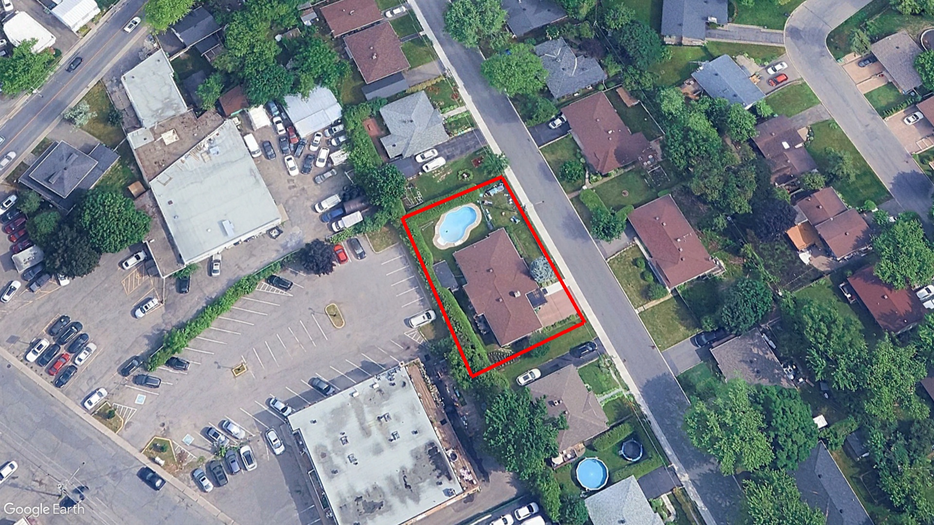 Tax Sale Montreal, Quebec - 040842-33