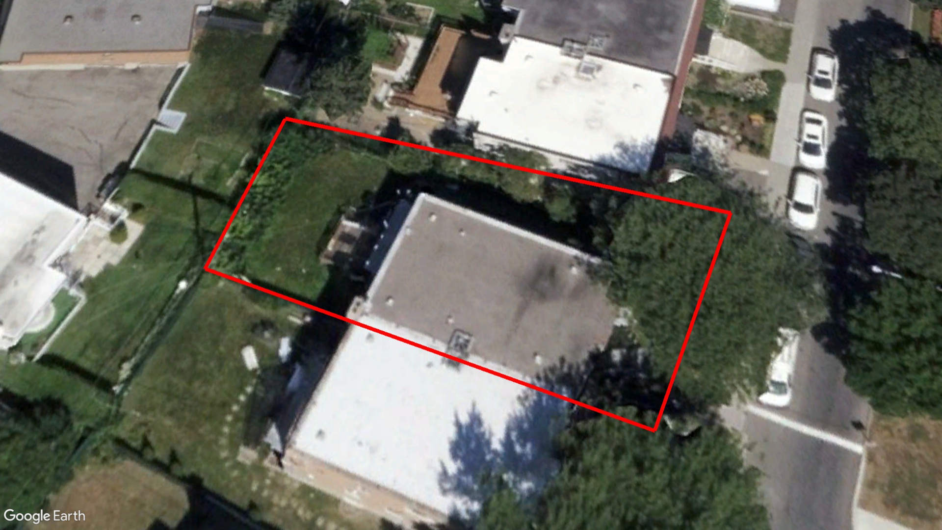 Tax Sale Montreal, Quebec - 040401-42 