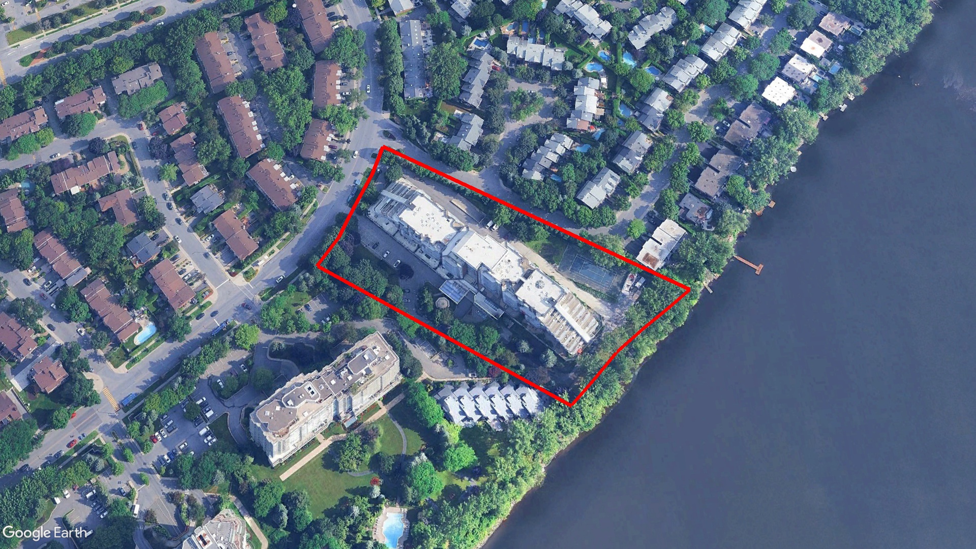 Tax Sale Montreal, Quebec - 011265-74