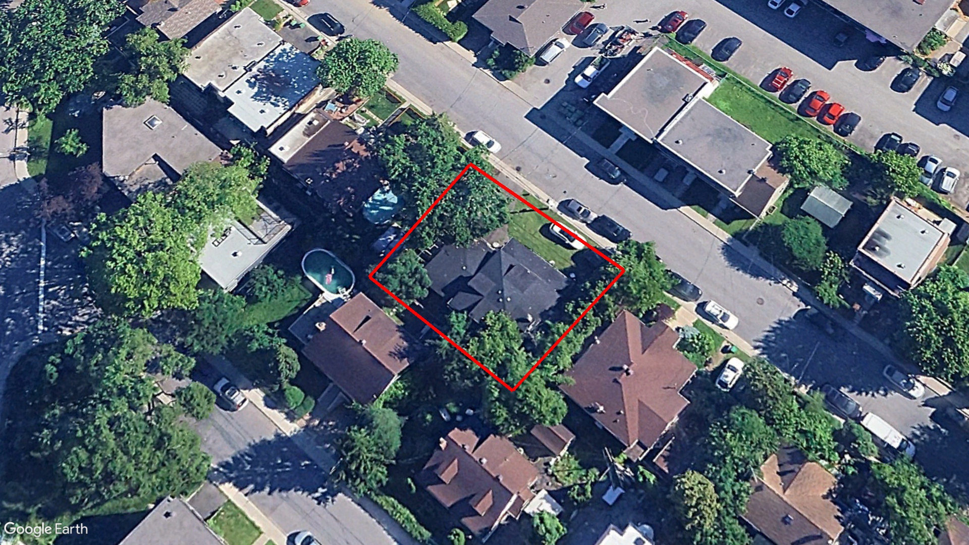 Tax Sale Montreal, Quebec - 020733-78