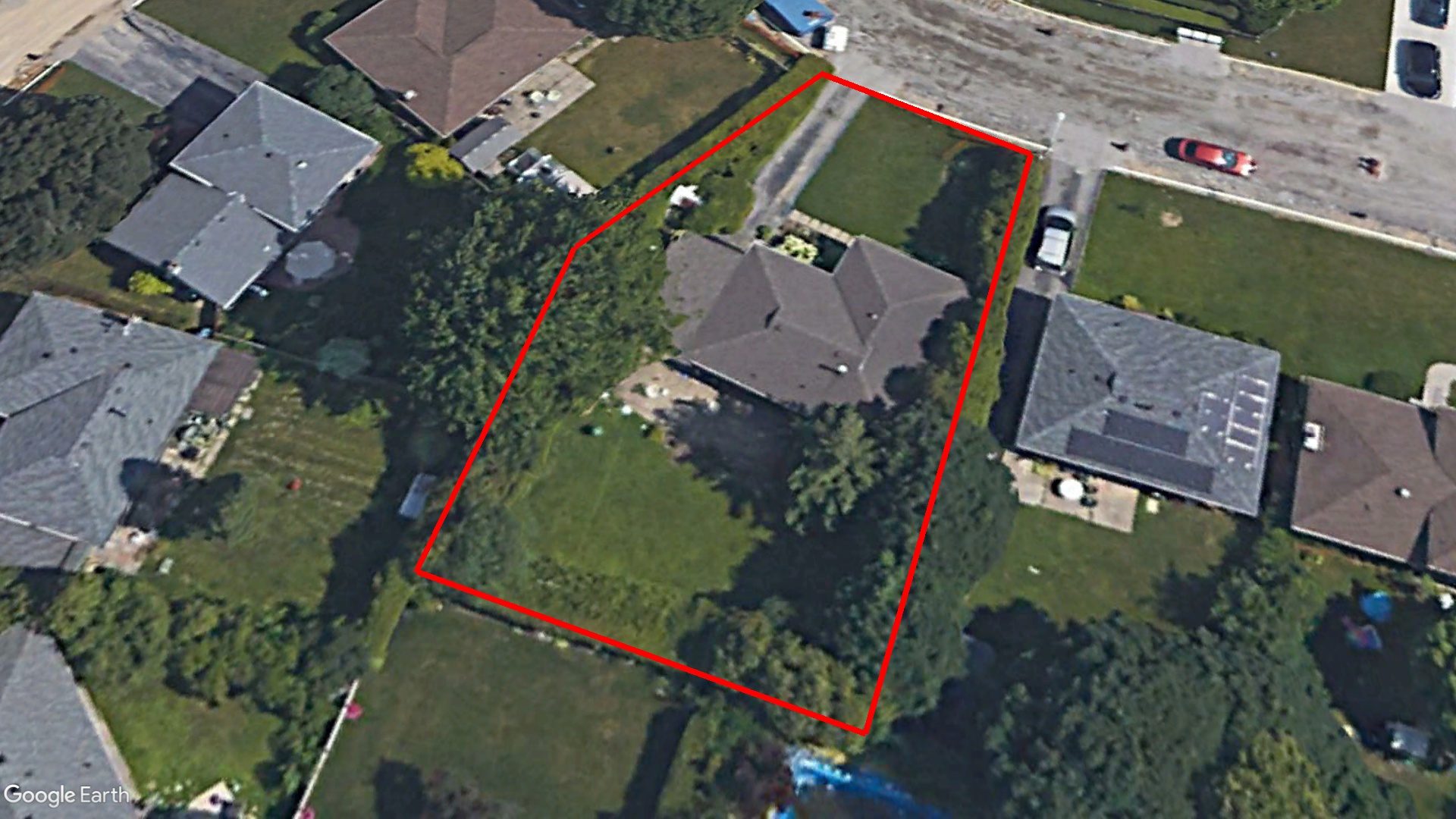 Tax Sale Hamilton, Ontario - 25 18 080.993.03050