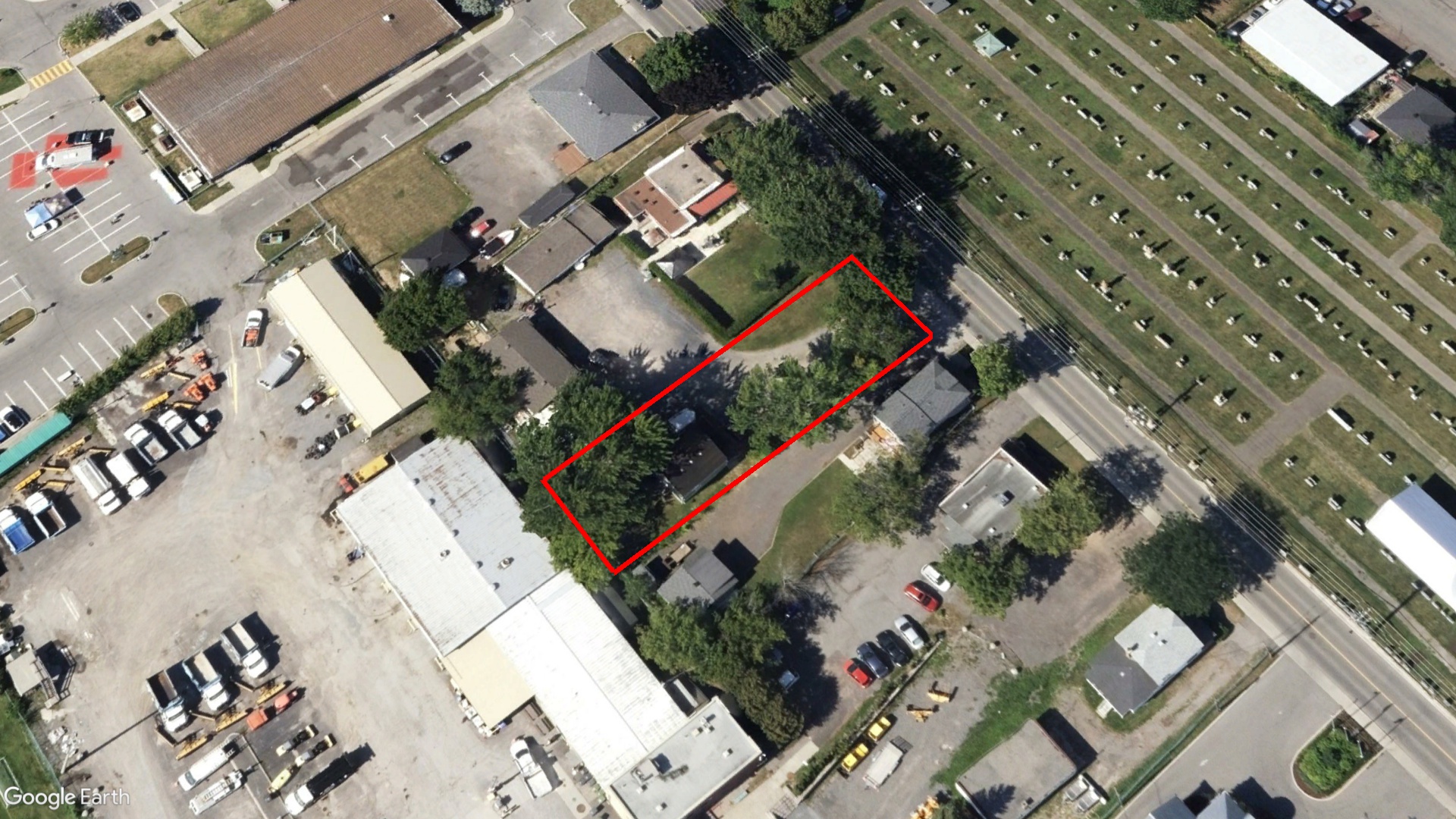 Tax Sale Montreal, Quebec - 040536-57