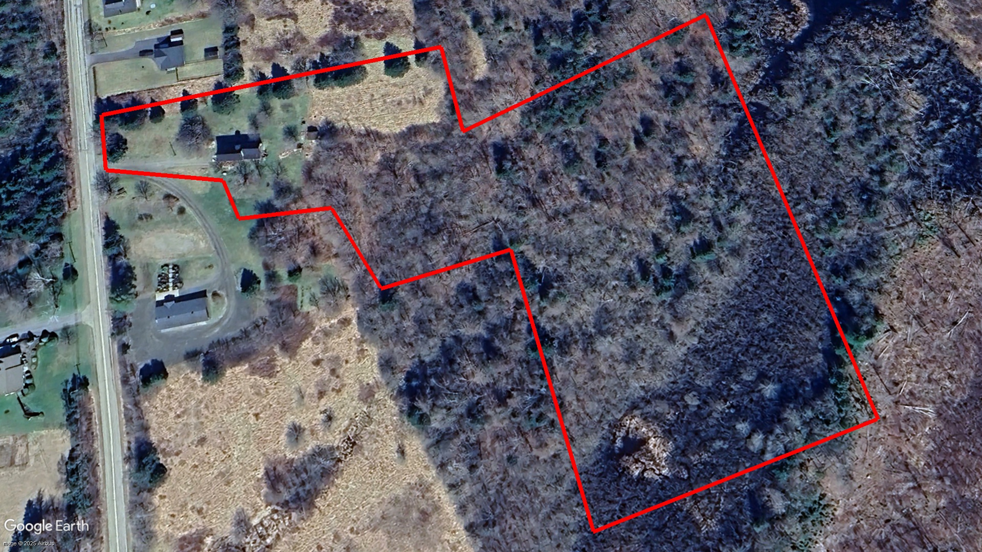 Tax Sale Digby, Nova Scotia - 01073141