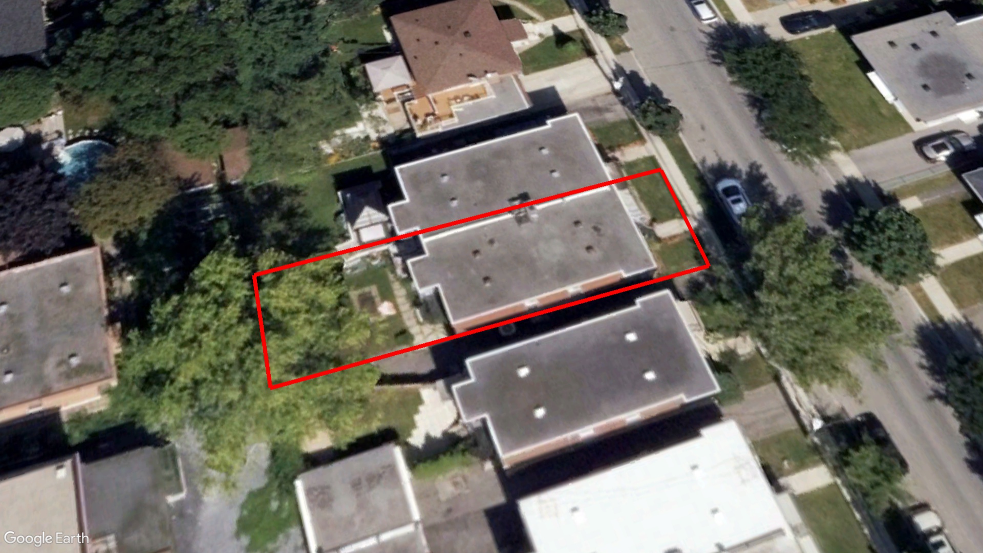 Tax Sale Montreal, Quebec - 040244-53