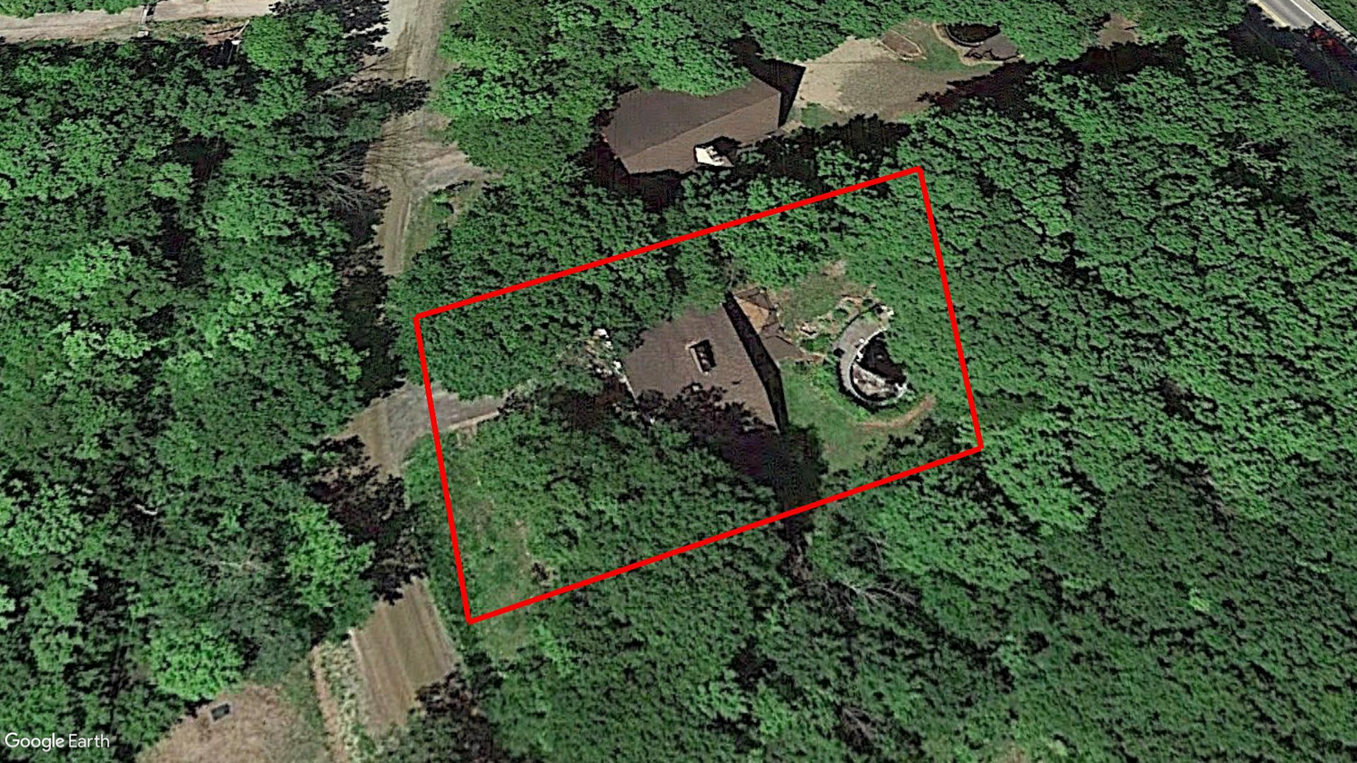 Tax Sale  Des-Collines-De-L'outaouais, Quebec - 6241-18-1602