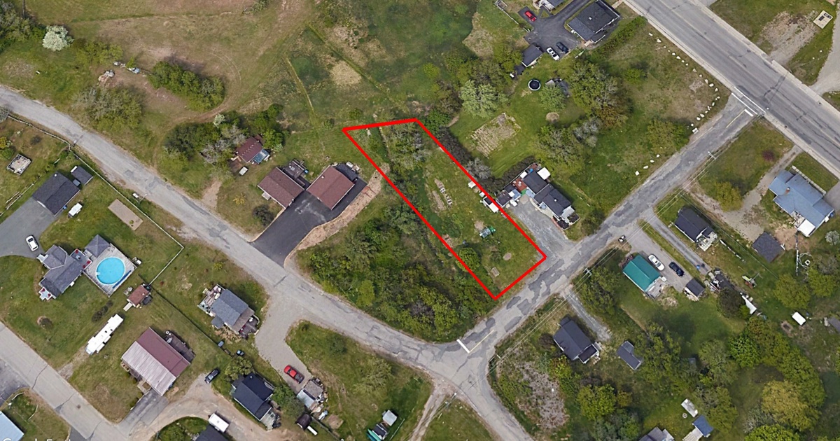 Tax Sale in Gloucester, New Brunswick 733 doucet street, bathurst