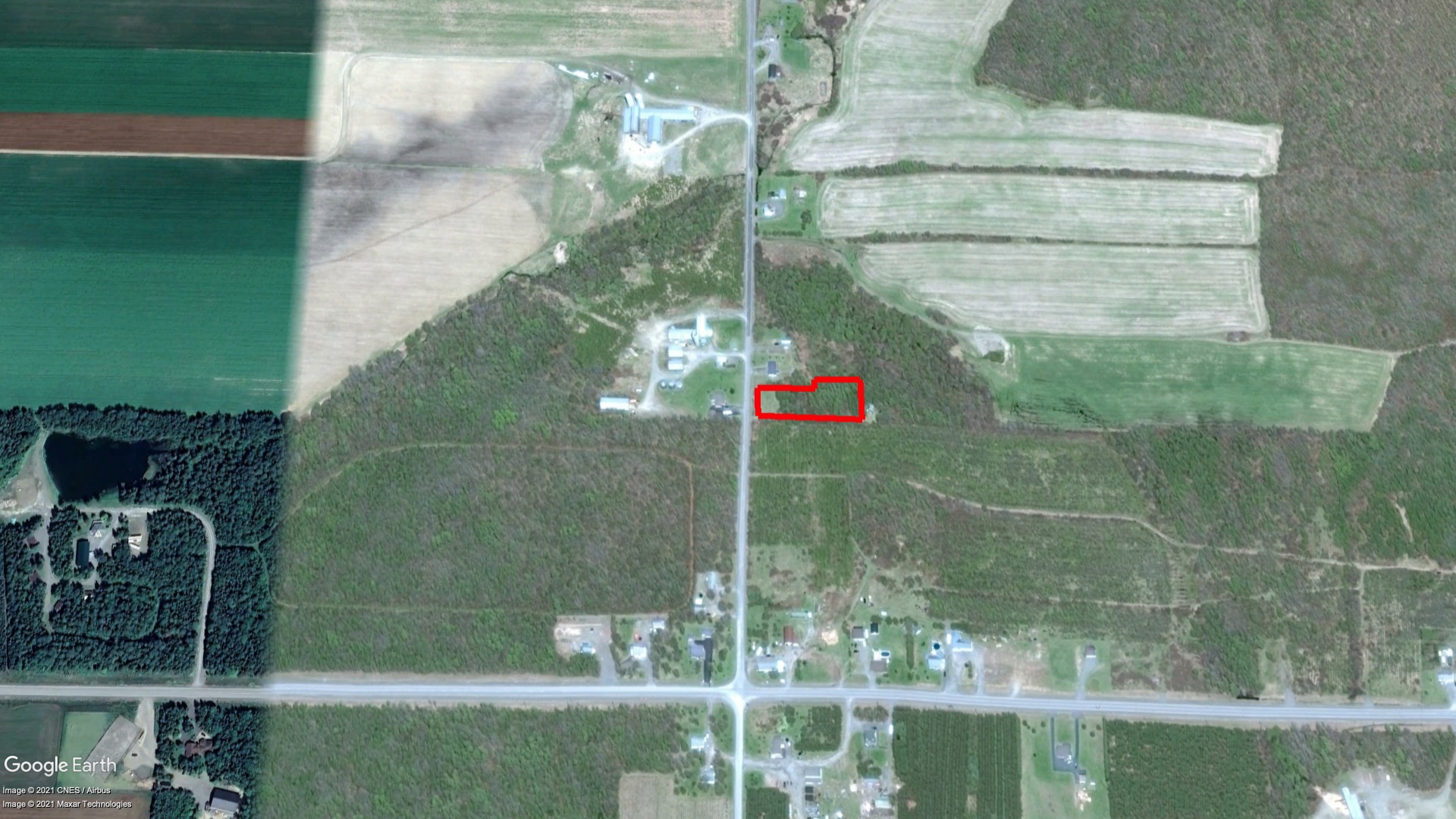 Tax Sale Bathurst, New Brunswick - 03965534