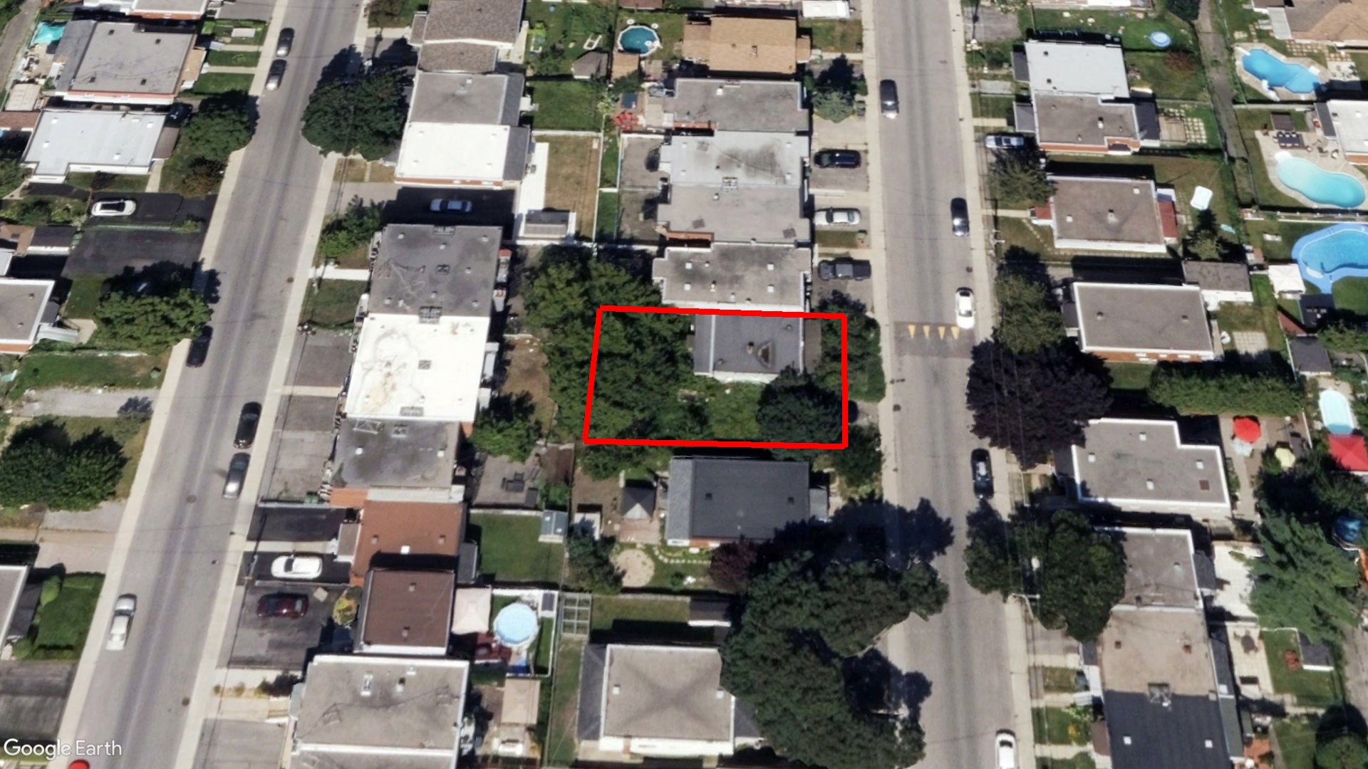 Tax Sale Montreal, Quebec - 050578-81