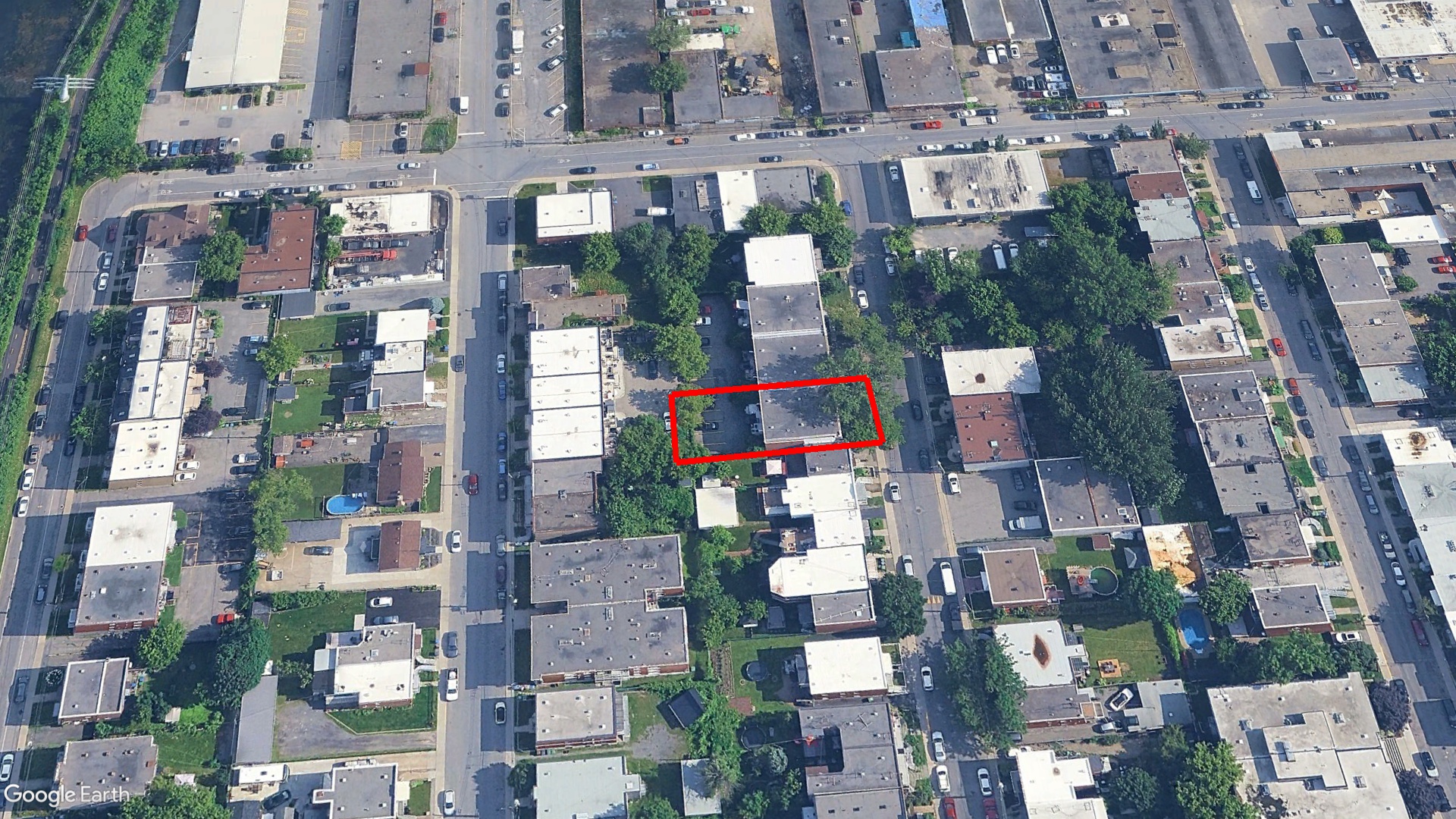 Tax Sale Montreal, Quebec - 051034-33