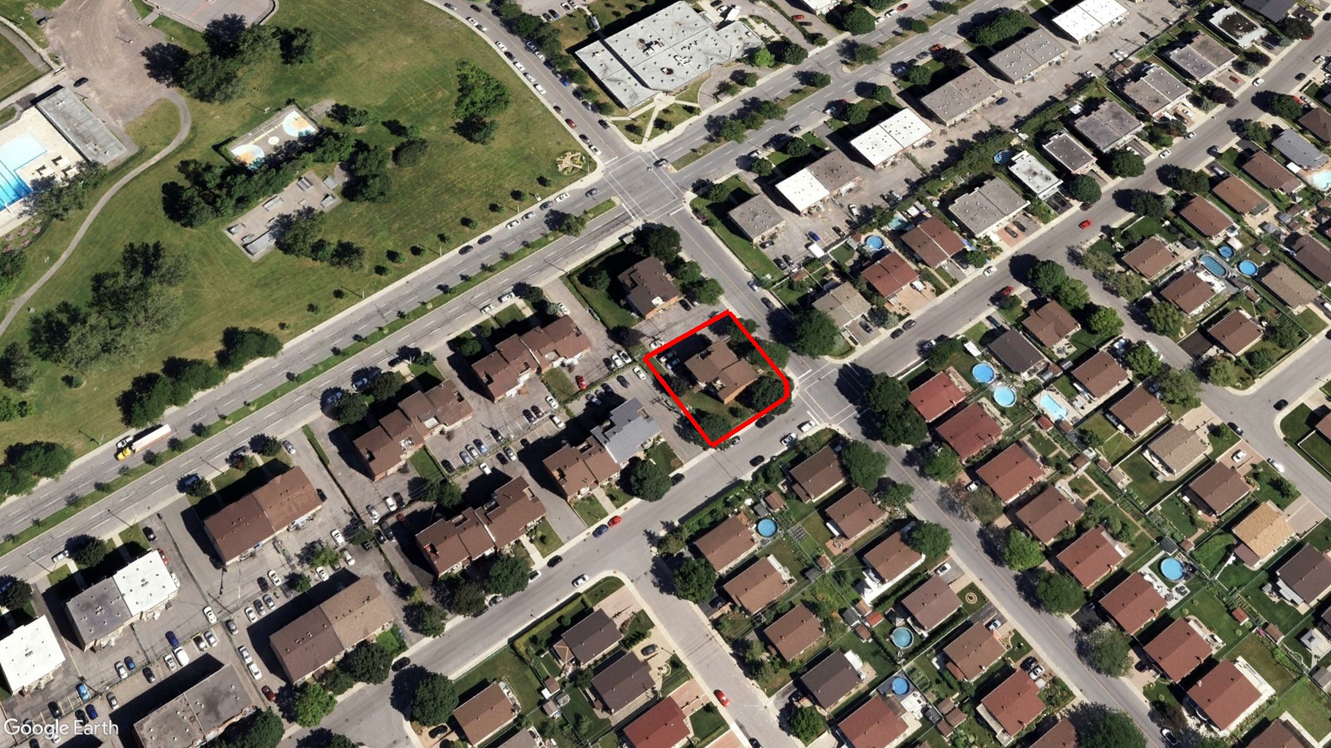 Tax Sale Montreal, Quebec - 894312-05