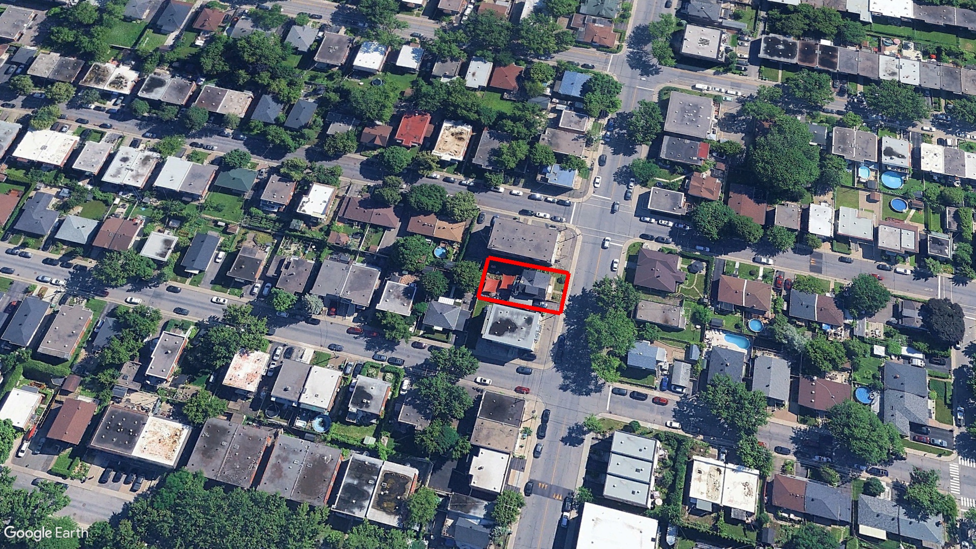 Tax Sale Montreal, Quebec - 020817-32