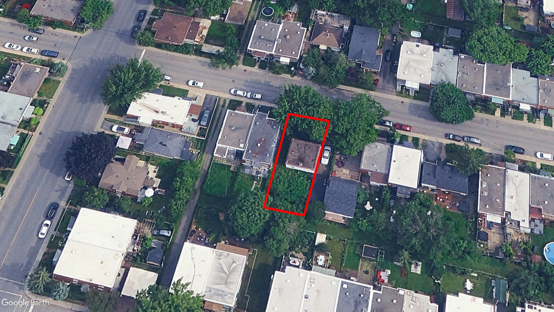 Tax Sale Montreal, Quebec - 040454-71