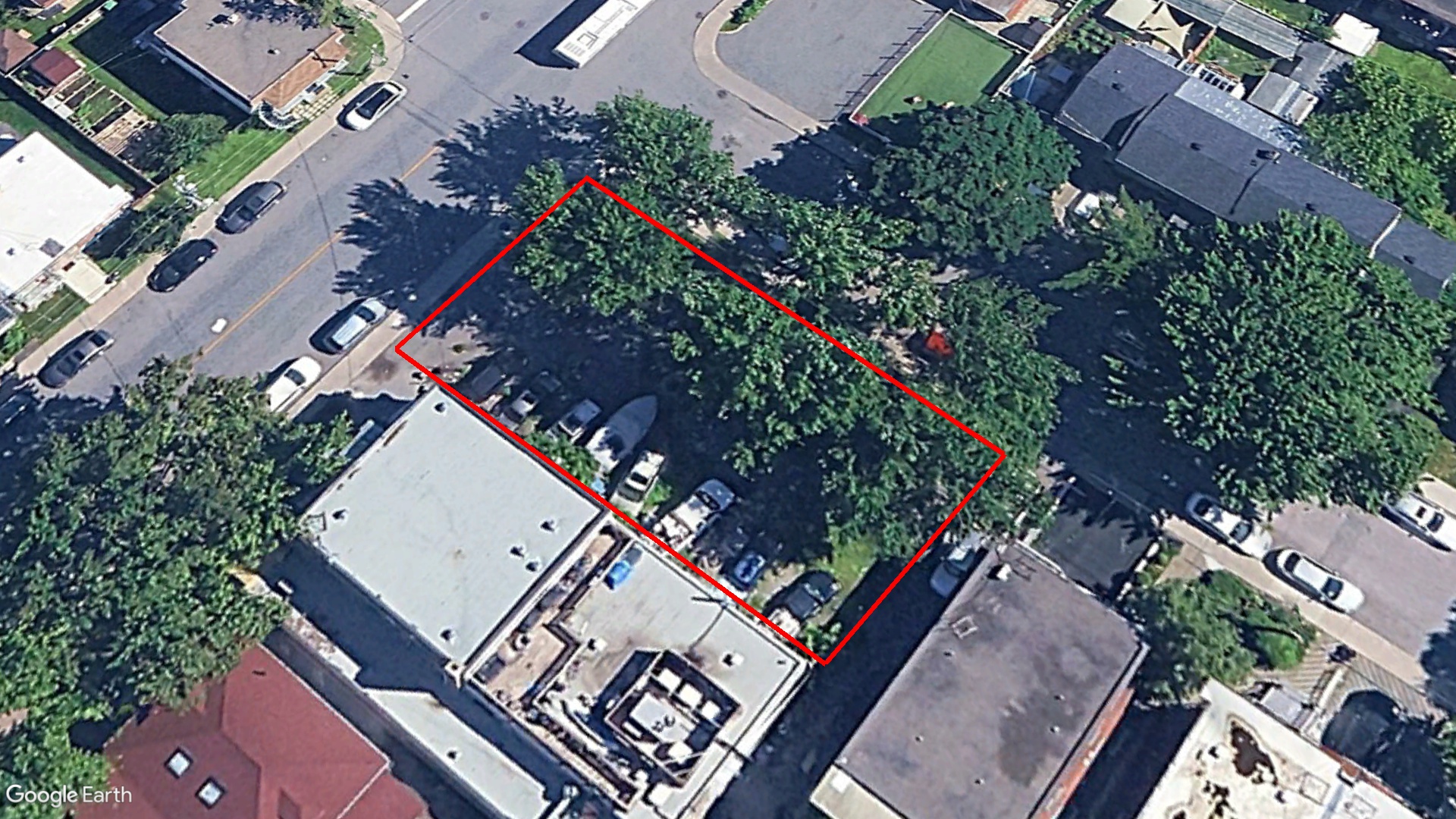 Tax Sale Montreal, Quebec - 020816-56