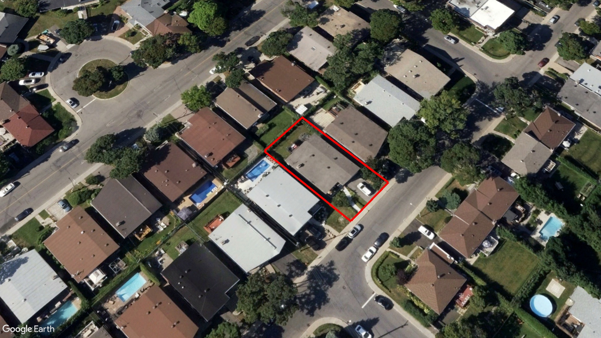 Tax Sale Montreal, Quebec - 040287-83