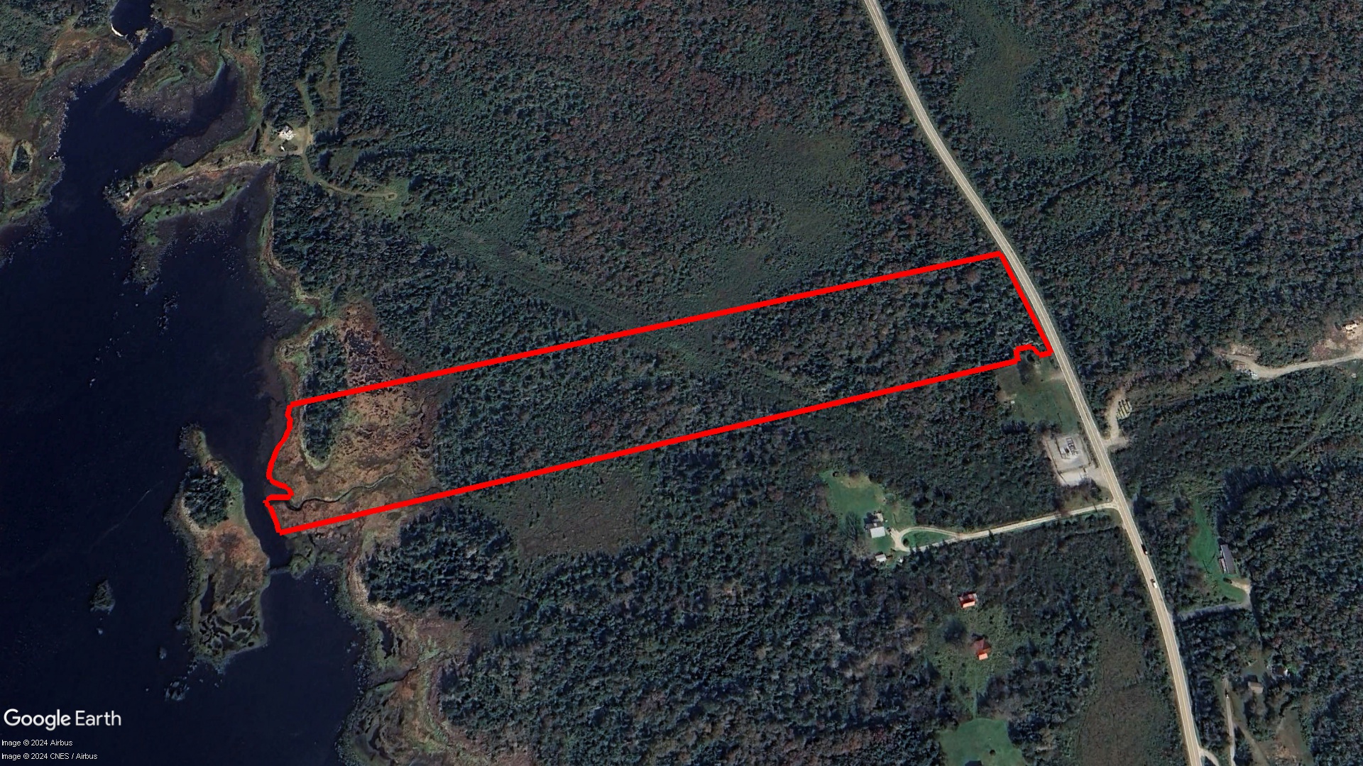 Tax Sale Shelburne, Nova Scotia - 03084698