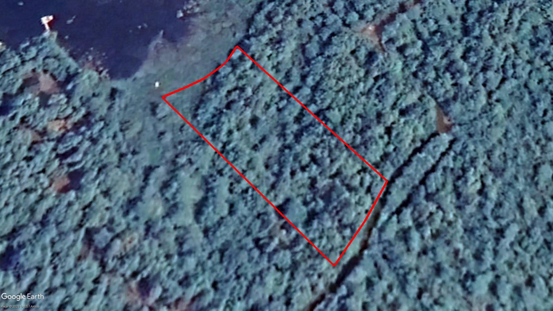 Tax Sale Queens, Nova Scotia - 04673557